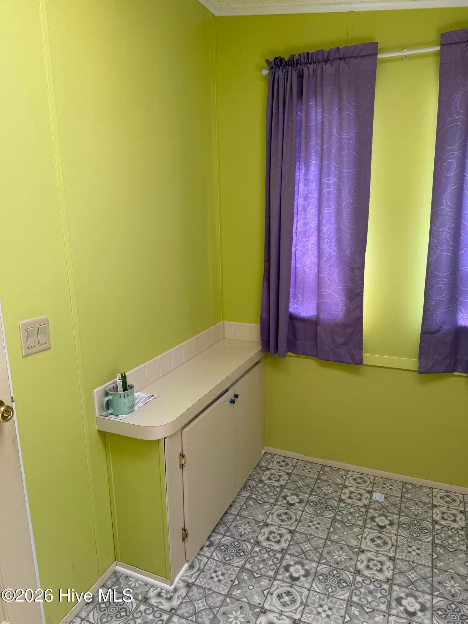 primary bath - 606 Galley Court, Hampstead, NC 28443
