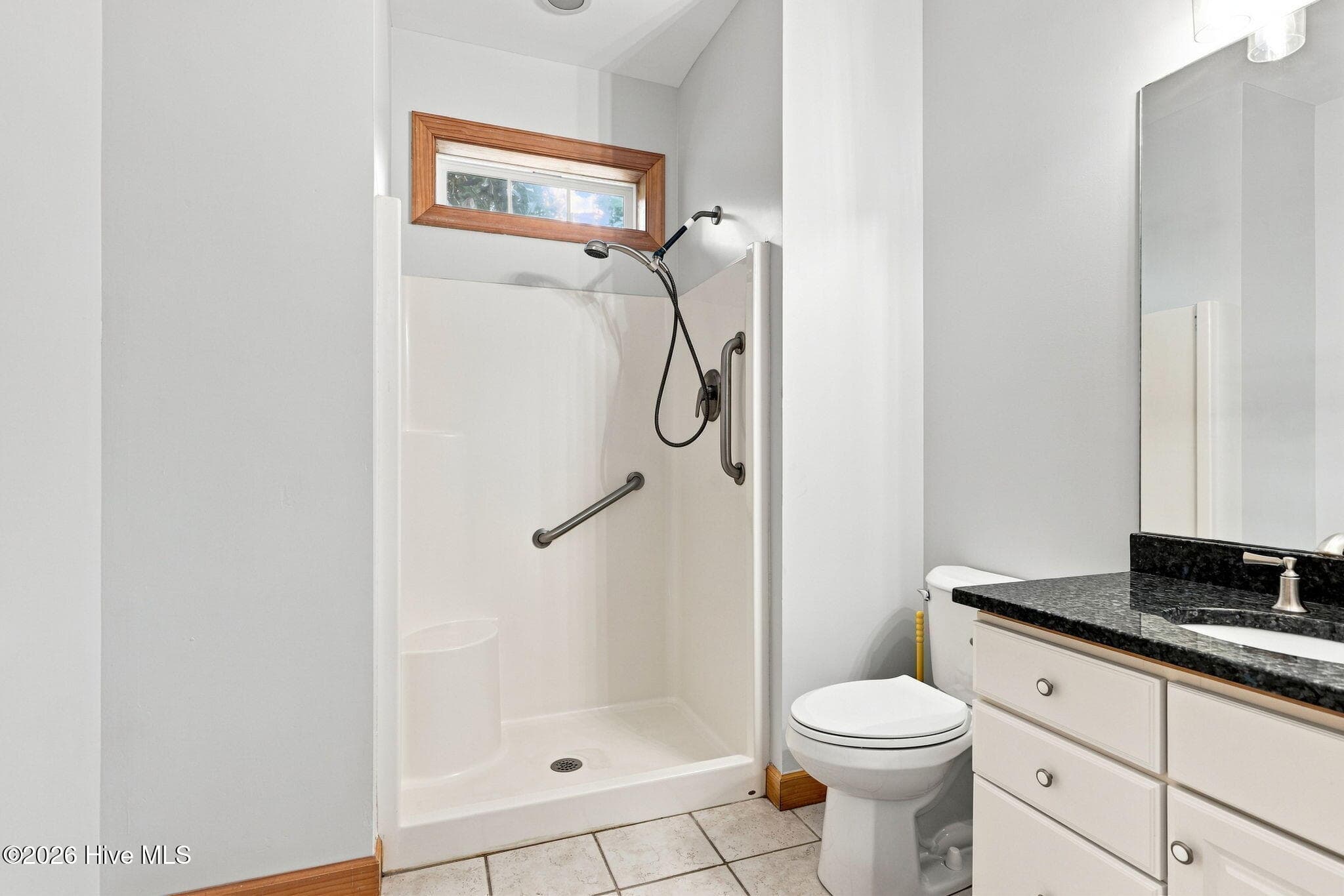 Guest bath - 311 Winding Woods Way, Beaufort, NC 28516