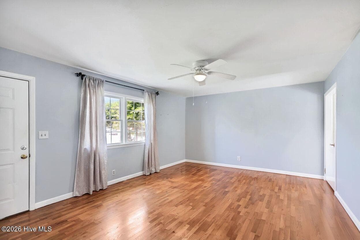 Single Family Residence at 710 N College Road, Wilmington, NC 28405, photo 14 of 36
