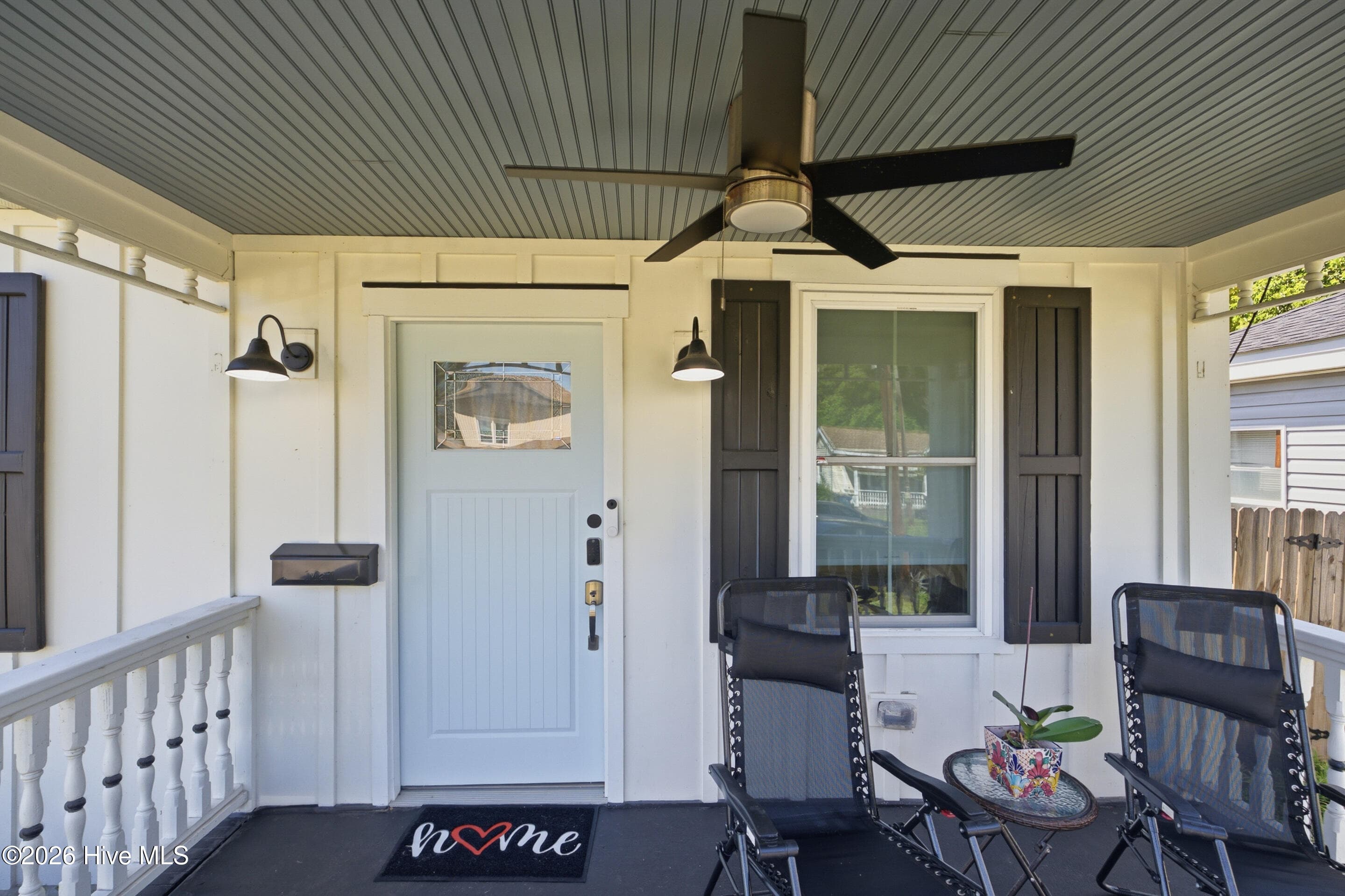 Single Family Residence at 312 S 14th Street, Wilmington, NC 28401, photo 2 of 39