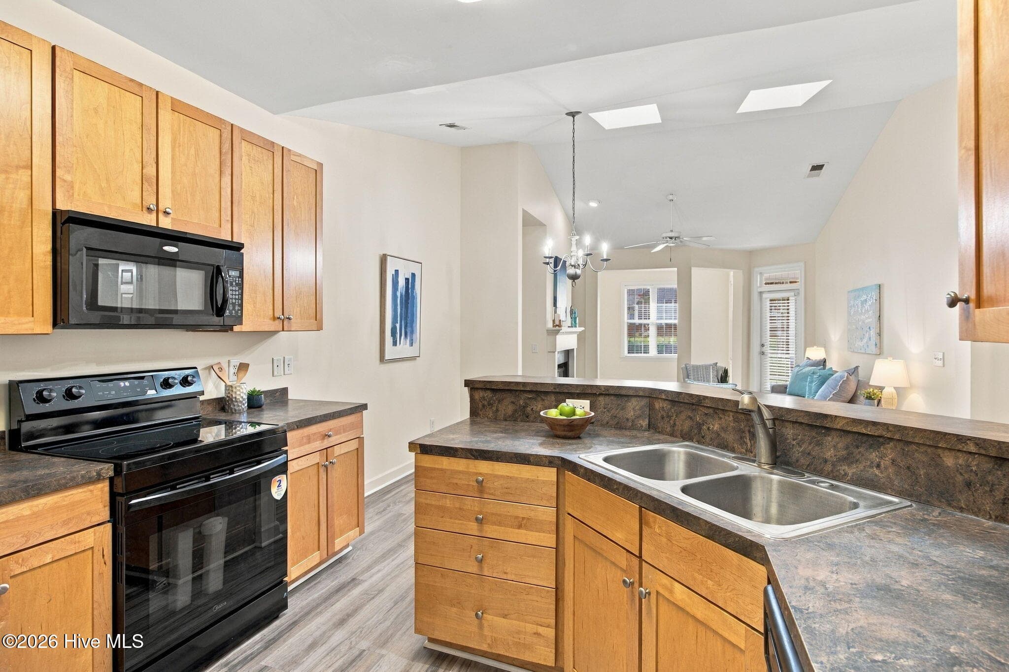 Townhouse at 1331 Arbor Ridge Way, Leland, NC 28451, photo 14 of 82