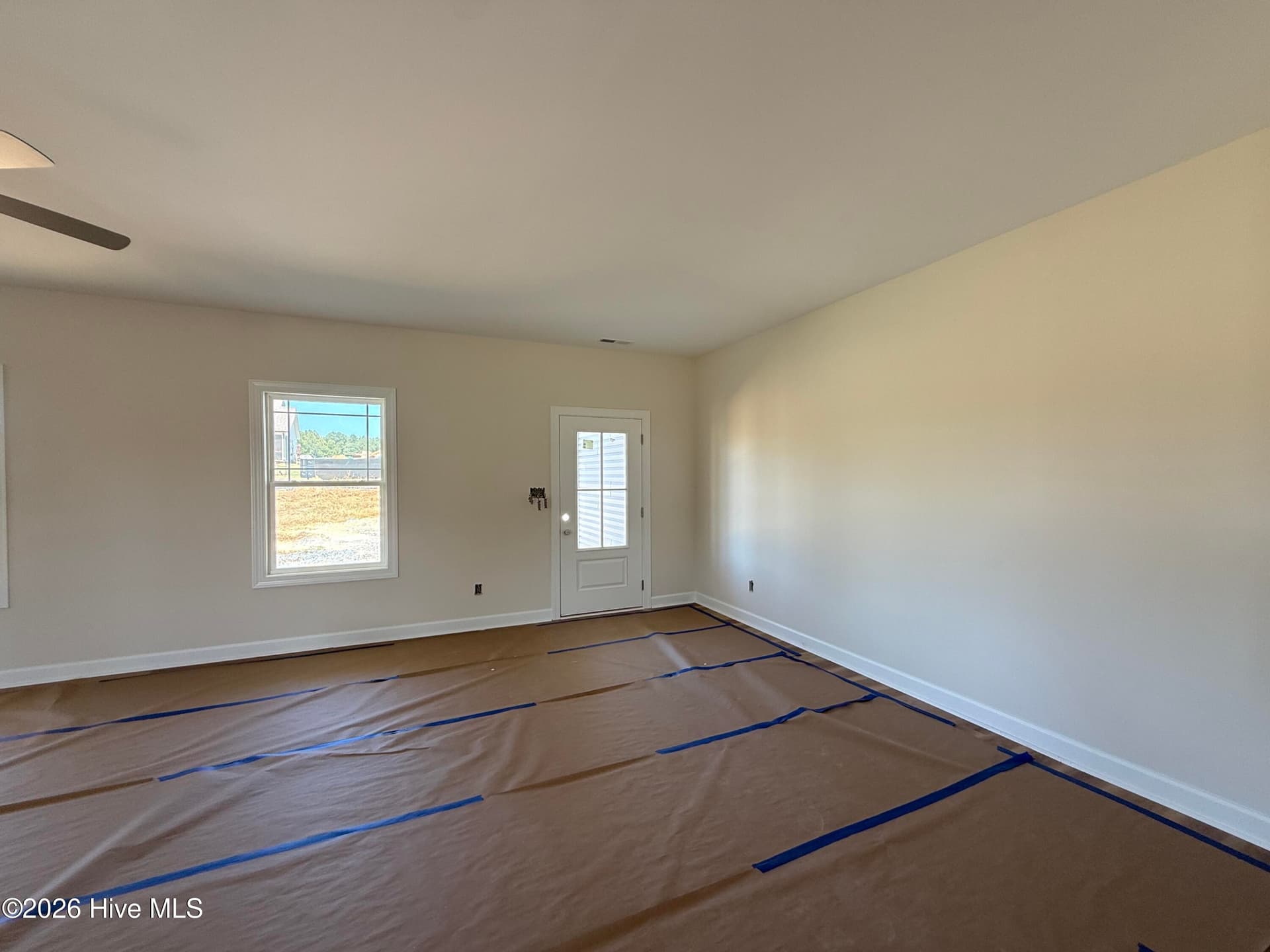Single Family Residence at 14 Silver Court, Smithfield, NC 27577, photo 6 of 61