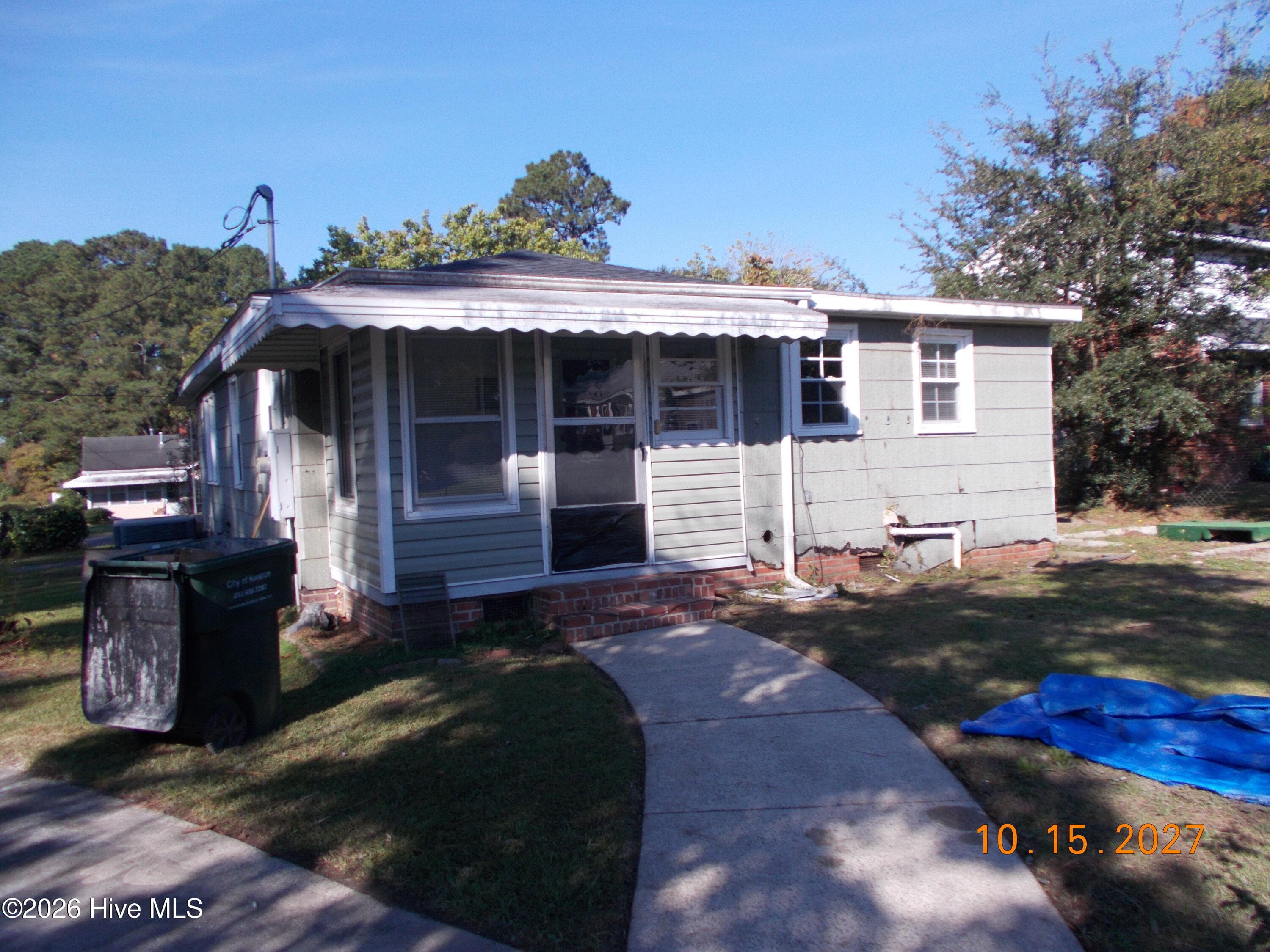Single Family Residence at 805 Sycamore Avenue, Kinston, NC 28504, photo 9 of 9