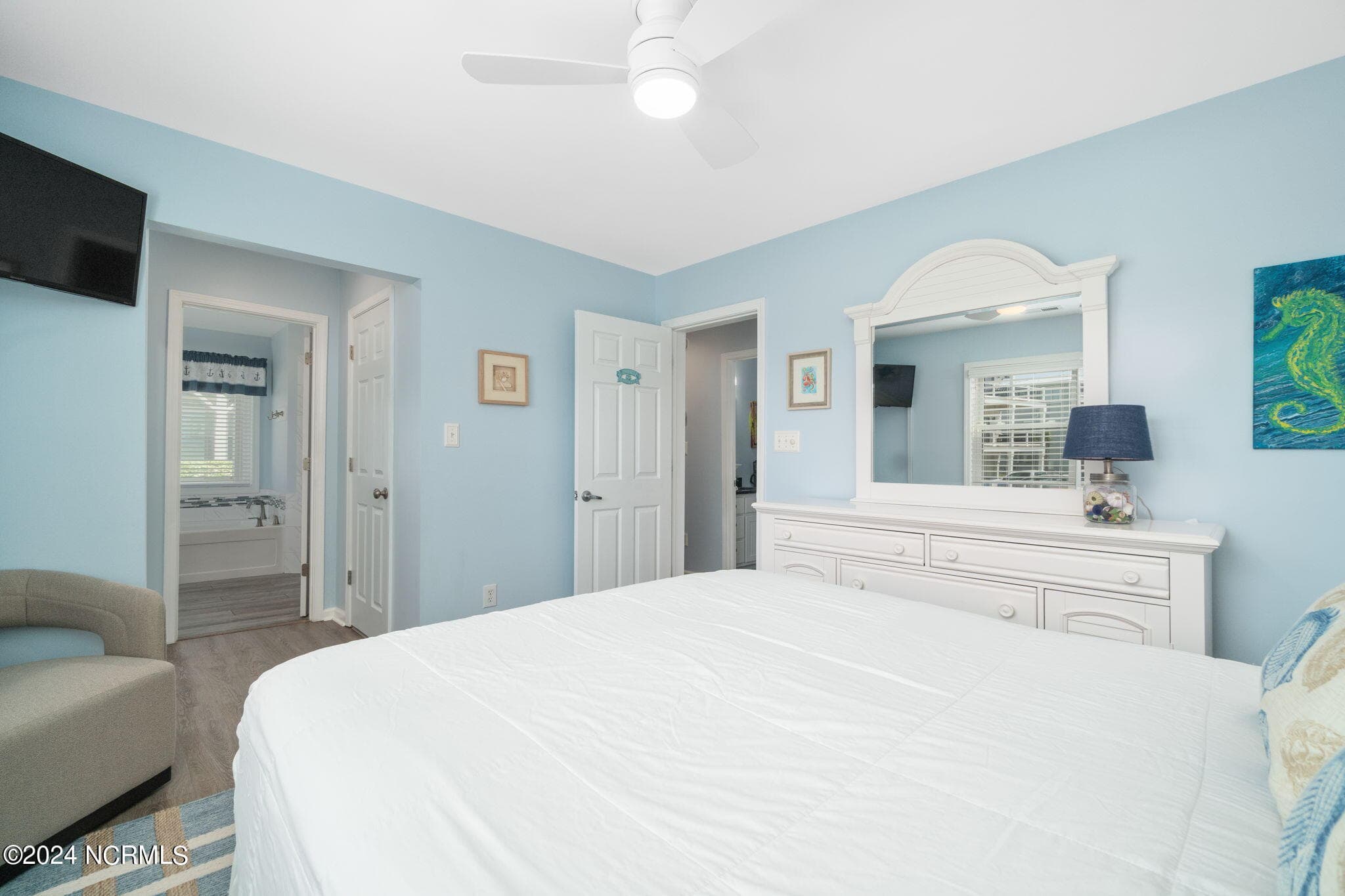 Condominium at 2905 Pointe West Drive B1 Pier Pointe, Emerald Isle, NC 28594, photo 19 of 43