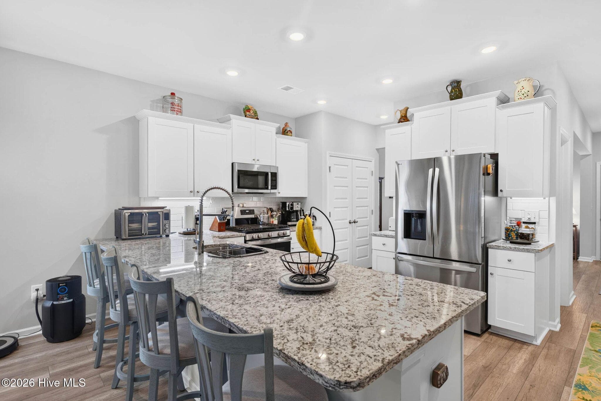 Single Family Residence at 9305 Little Osprey Drive, Calabash, NC 28467, photo 20 of 69