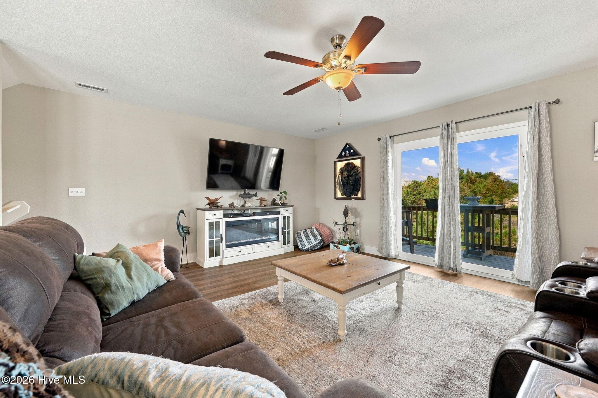 Townhouse at 902 W Corrigan Street A, Kill Devil Hills, NC 27948, photo 3 of 49