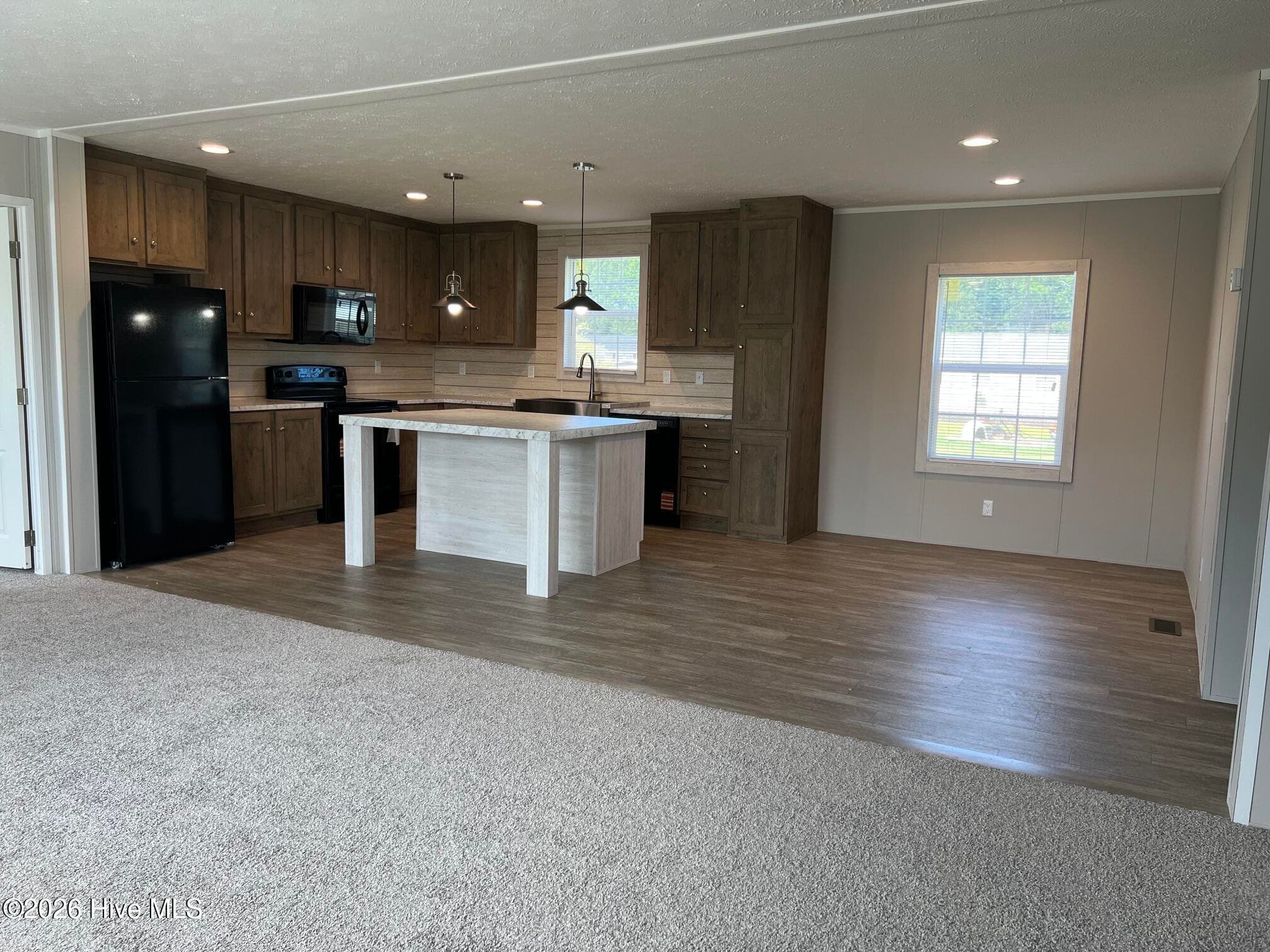 Manufactured Home at 316 Commodore Drive, Rocky Mount, NC 27801, photo 2 of 32
