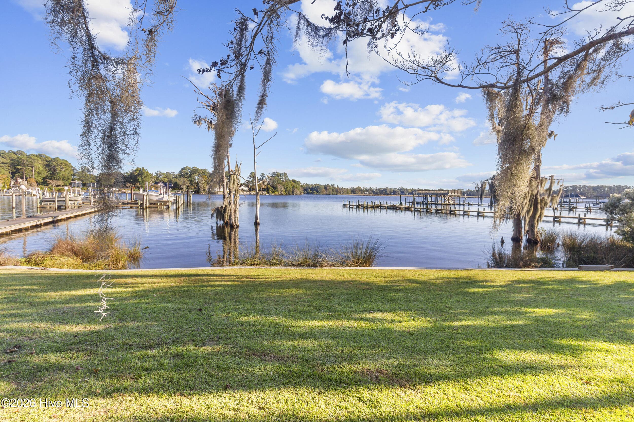 Waterview - 5 Batts Hill Road, New Bern, NC 28562