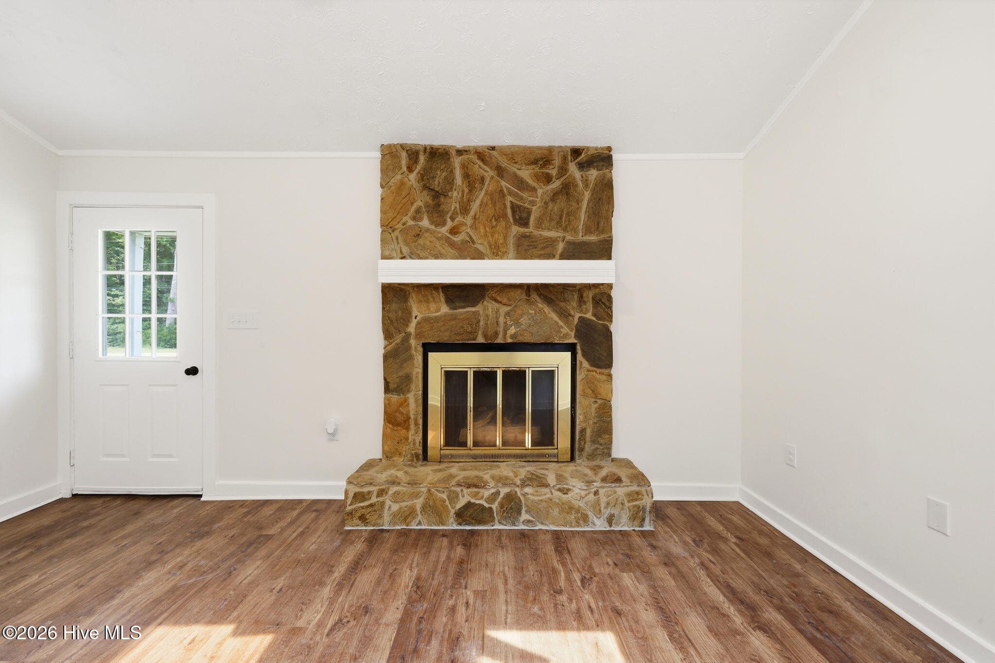 Single Family Residence at 325 Miller Boulevard, Havelock, NC 28532, photo 4 of 40