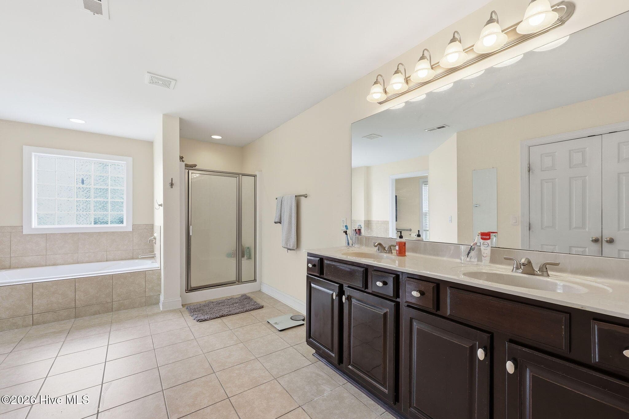 Single Family Residence at 803 Canvas Court, Swansboro, NC 28584, photo 46 of 102