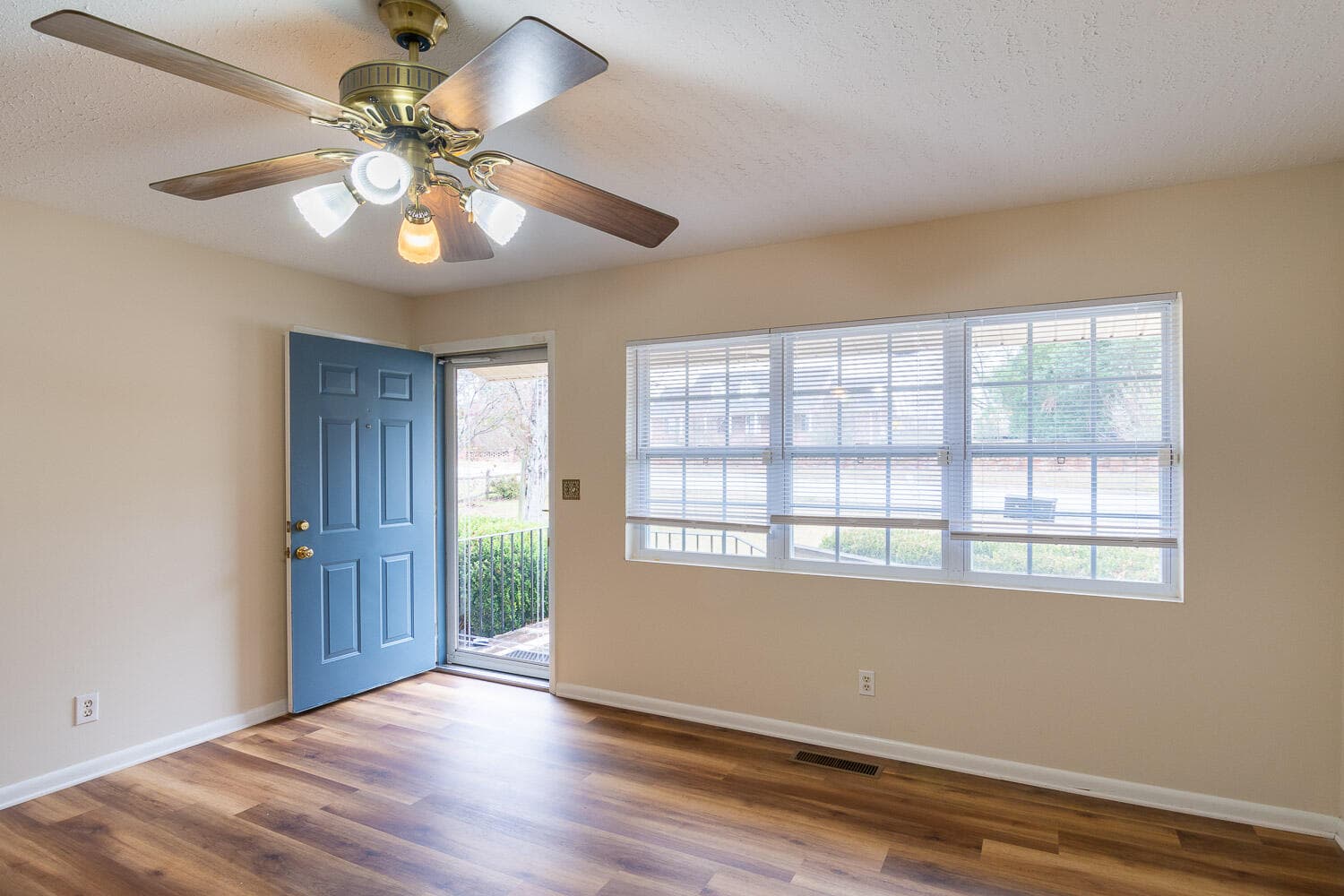 Single Family Residence at 3417 Rushing Rd Road, Augusta, GA 30906, photo 4 of 26