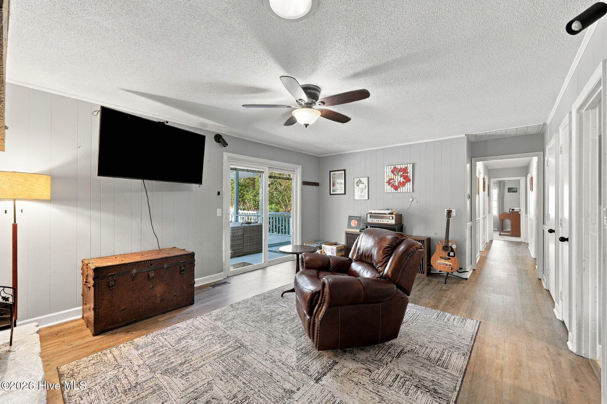 Single Family Residence at 309 Willowbrook Court, New Bern, NC 28562, photo 14 of 57