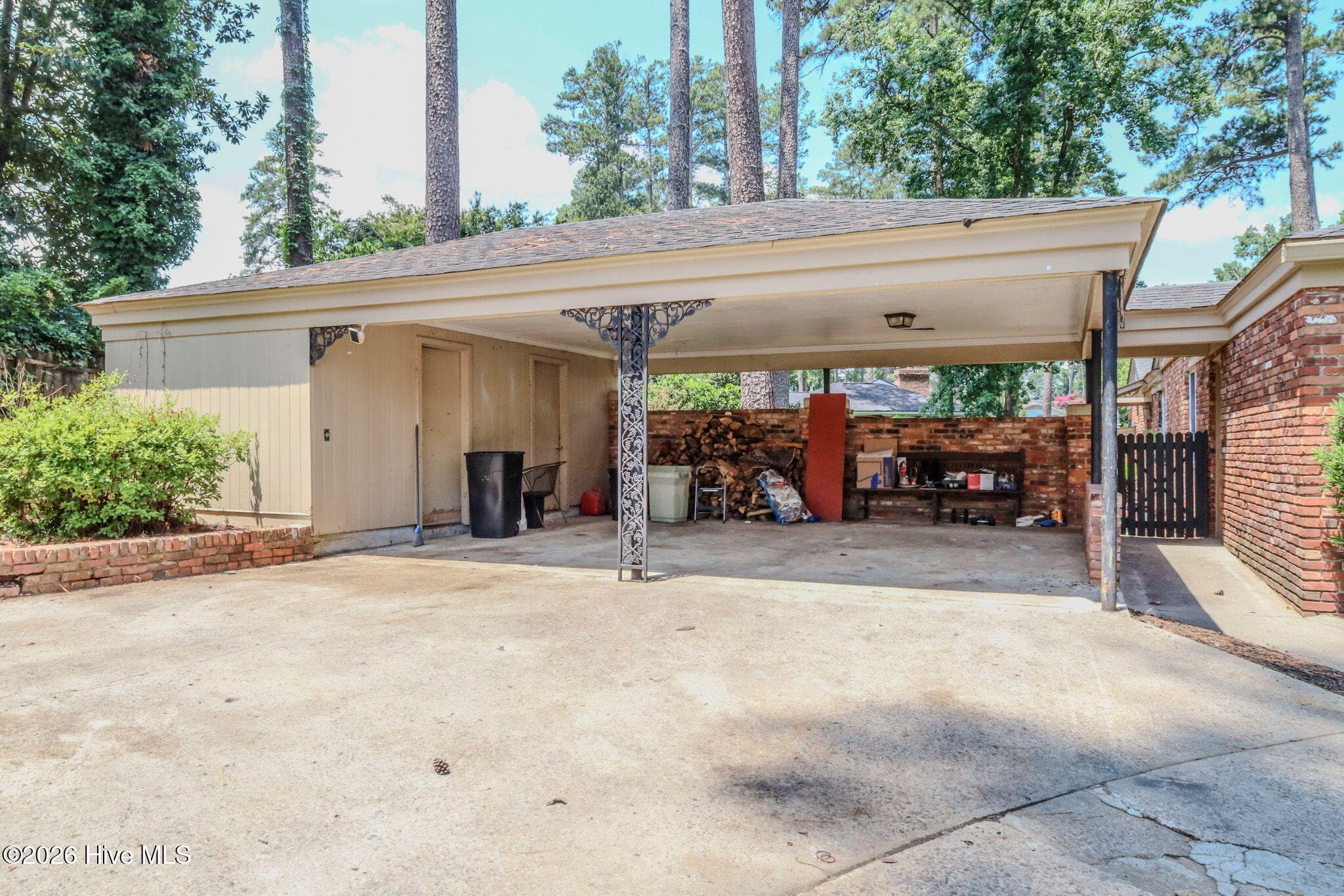 Single Family Residence at 711 Oberlin Road, Augusta, GA 30909, photo 12 of 59