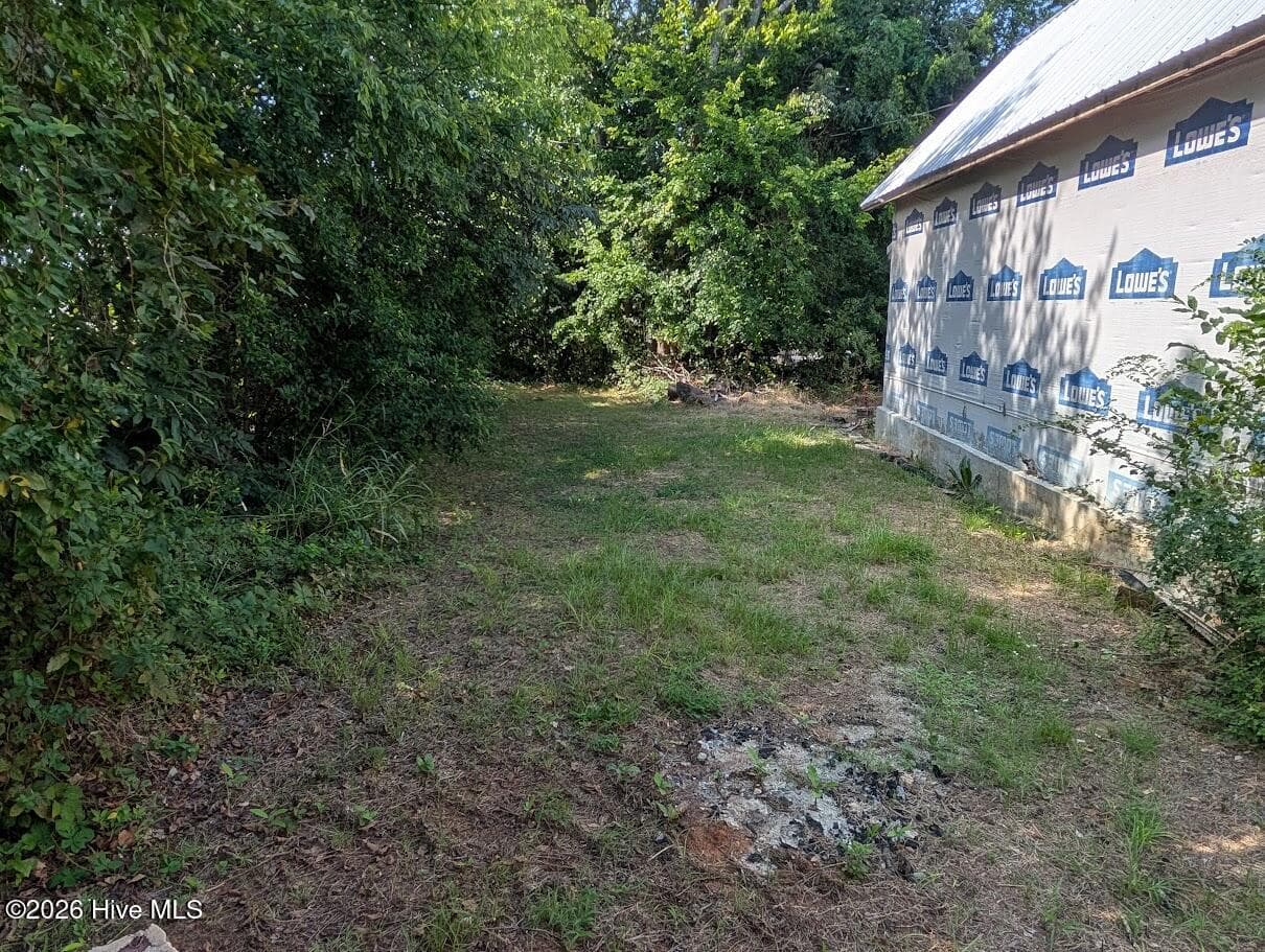 Commercial Sale at 119 N Main Street, McCormick, SC 29835, photo 21 of 22