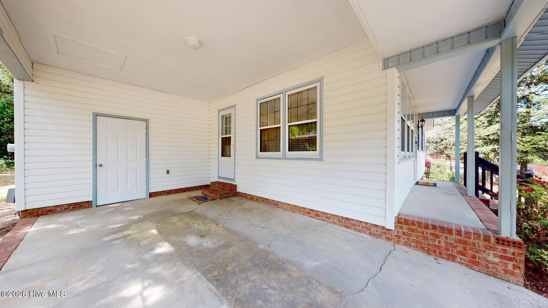 Single Family Residence at 1240 W Michigan Avenue, Southern Pines, NC 28387, photo 6 of 45