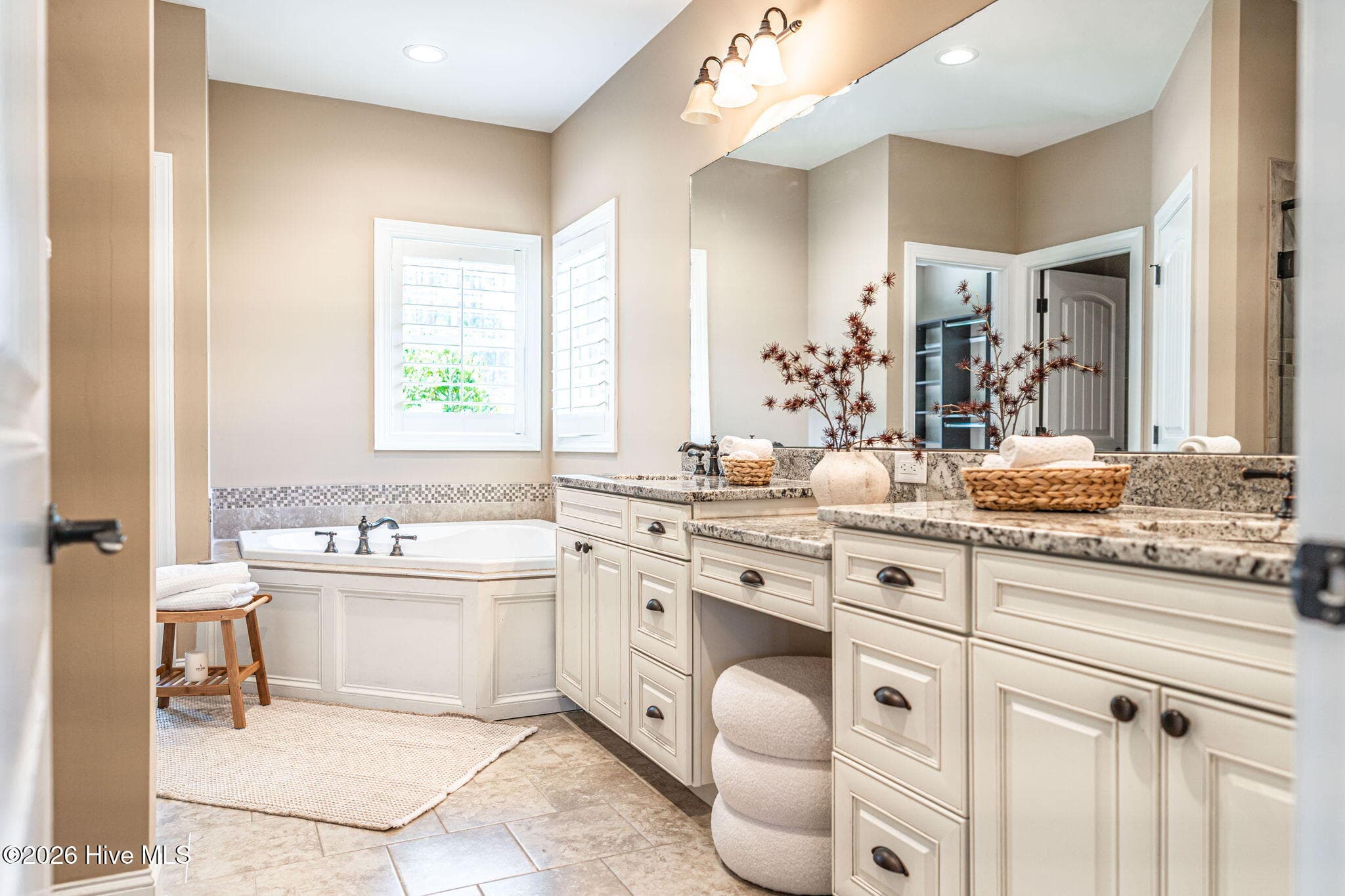 Single Family Residence at 140 Edgewater Place, Pinehurst, NC 28374, photo 28 of 68