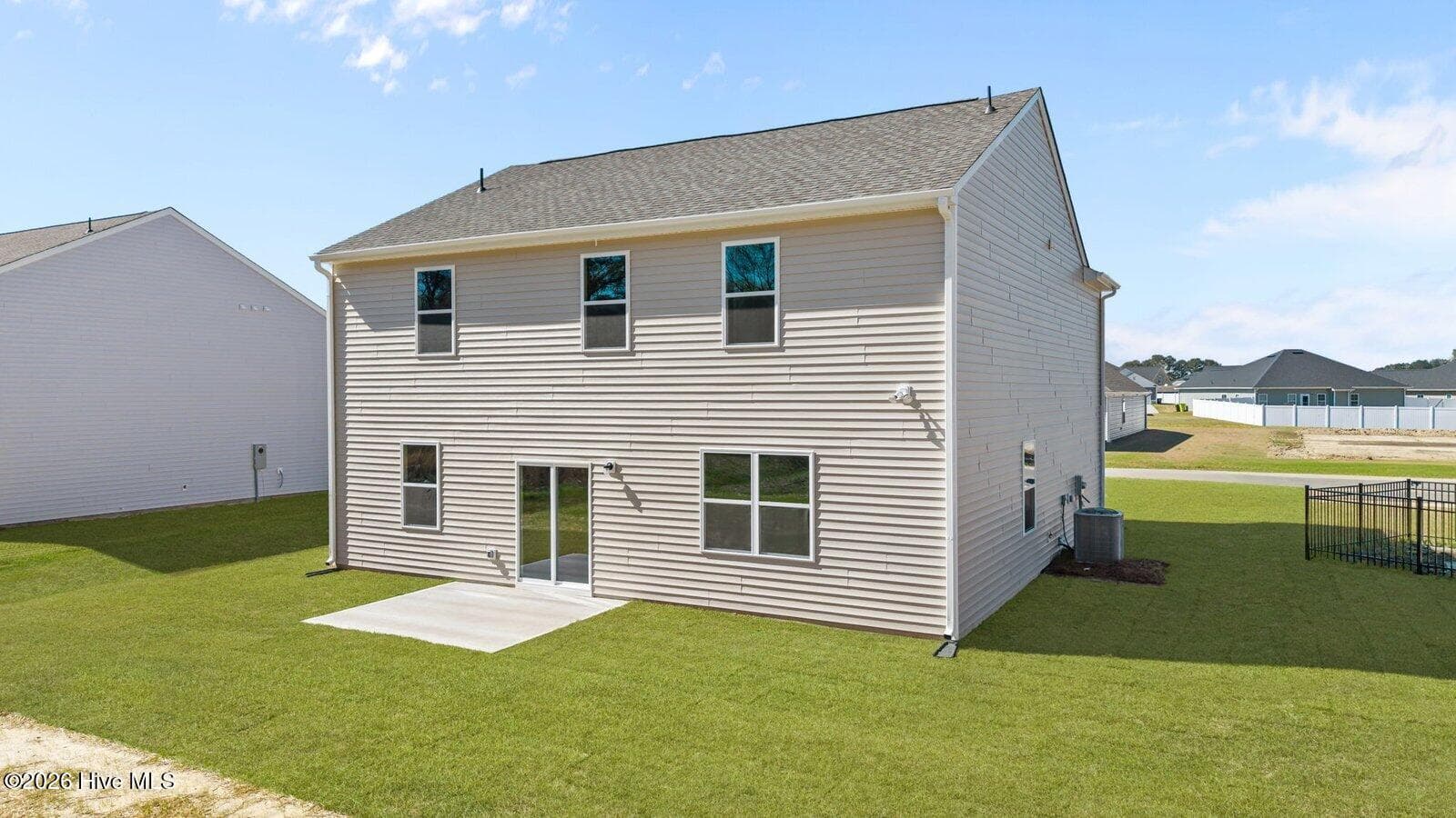 Single Family Residence at 2669 Delilah Drive, Winterville, NC 28590, photo 2 of 2