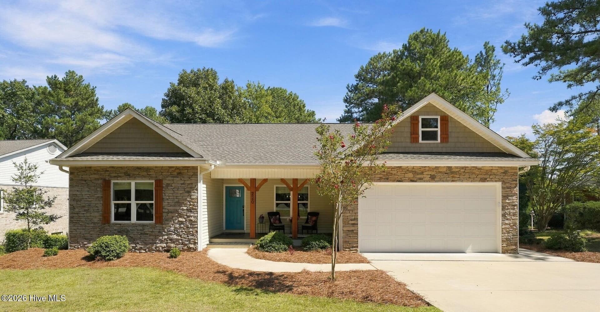 Single Family Residence at 220 Sugar Pine Drive, Pinehurst, NC 28374, photo 2 of 98