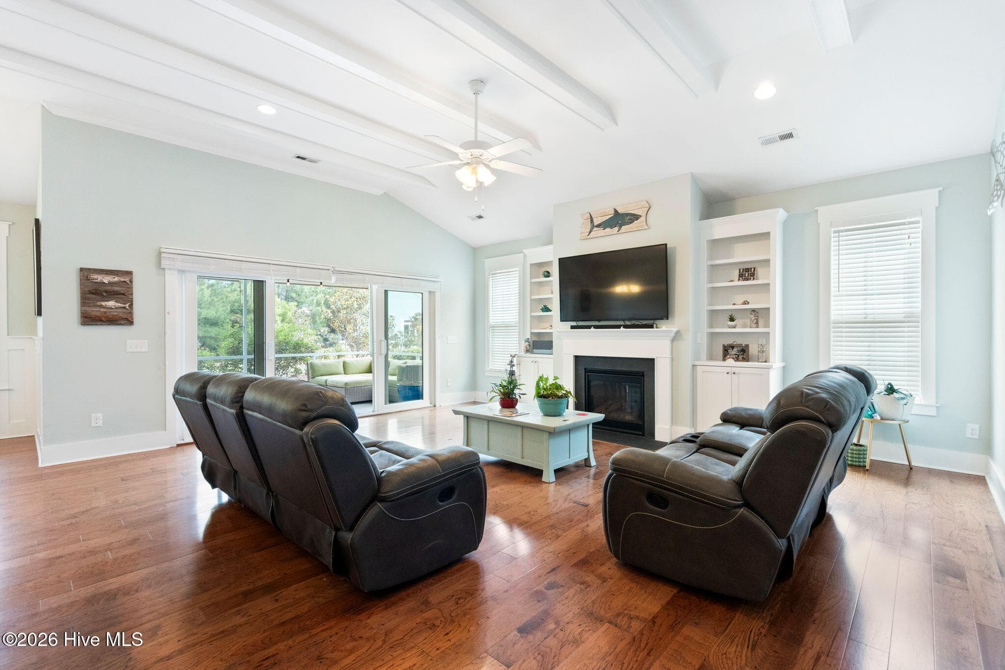 Single Family Residence at 6313 Chadmore Lane SW, Ocean Isle Beach, NC 28469, photo 10 of 51