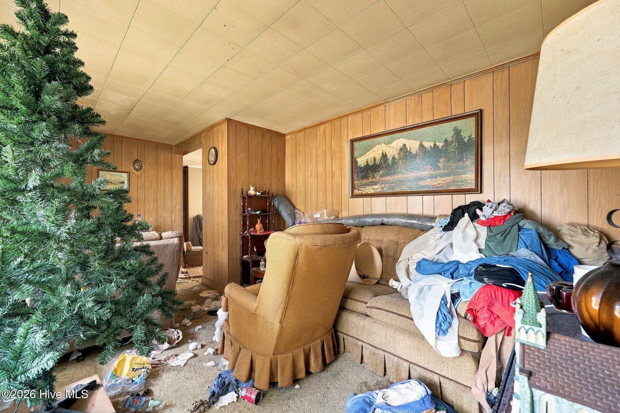 Den - 939 Hexlena Road, Aulander, NC 27805
