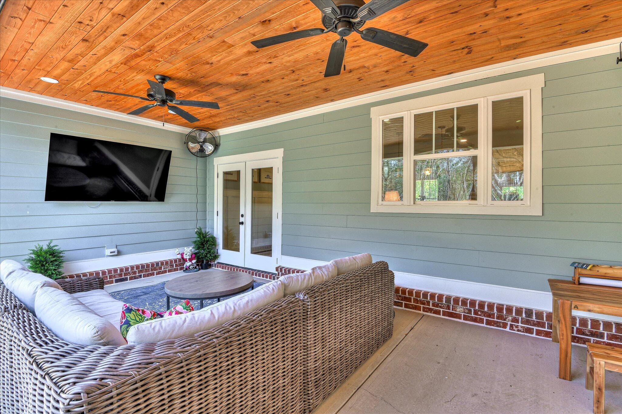 Single Family Residence at 1630 Long Cove Drive, Lincolnton, GA 30817, photo 41 of 43