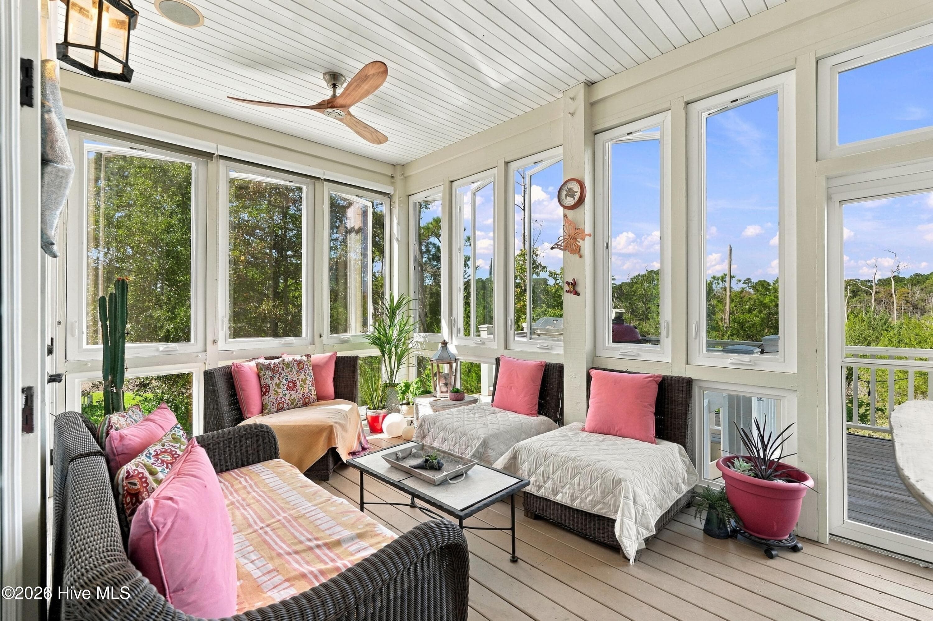 Single Family Residence at 1316 Heron Run Drive, Wilmington, NC 28403, photo 11 of 38