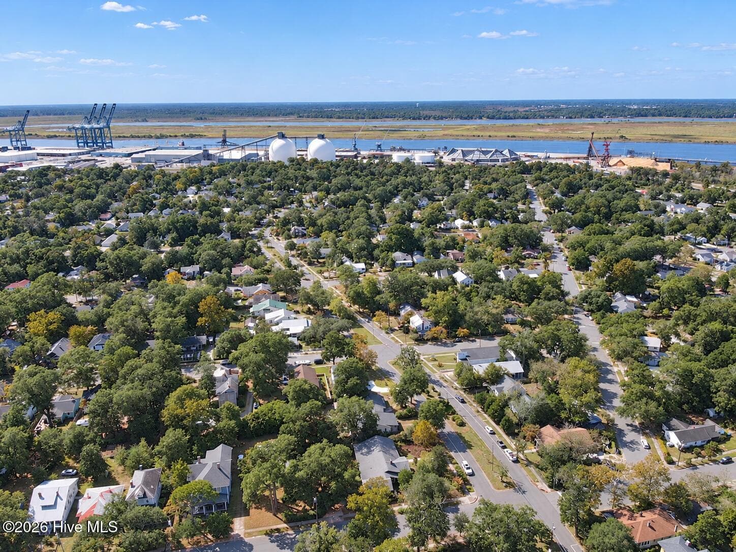 Single Family Residence at 320 Northern Boulevard, Wilmington, NC 28401, photo 84 of 159