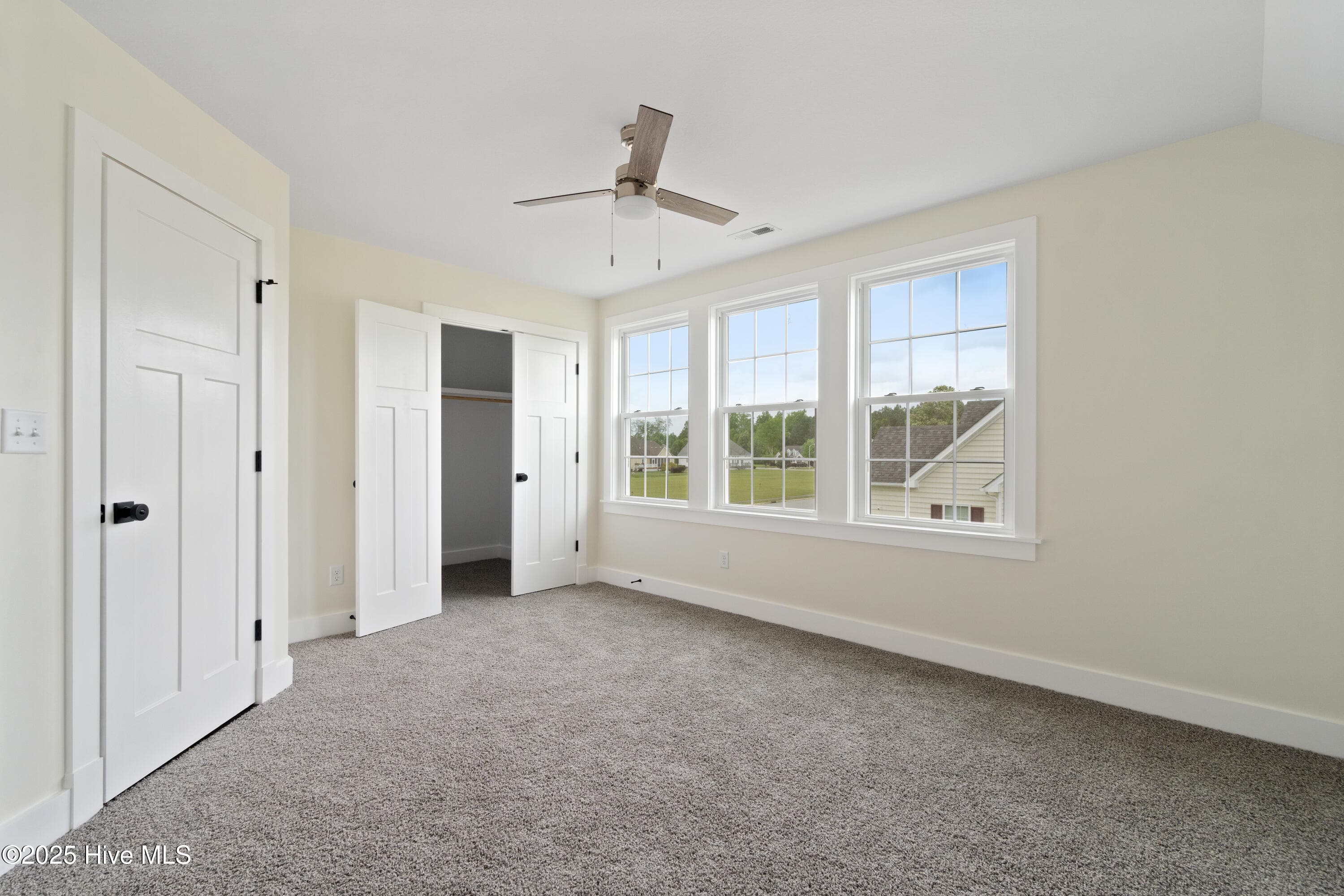 Single Family Residence at 3111 Staysail Drive, Elizabeth City, NC 27909, photo 39 of 42