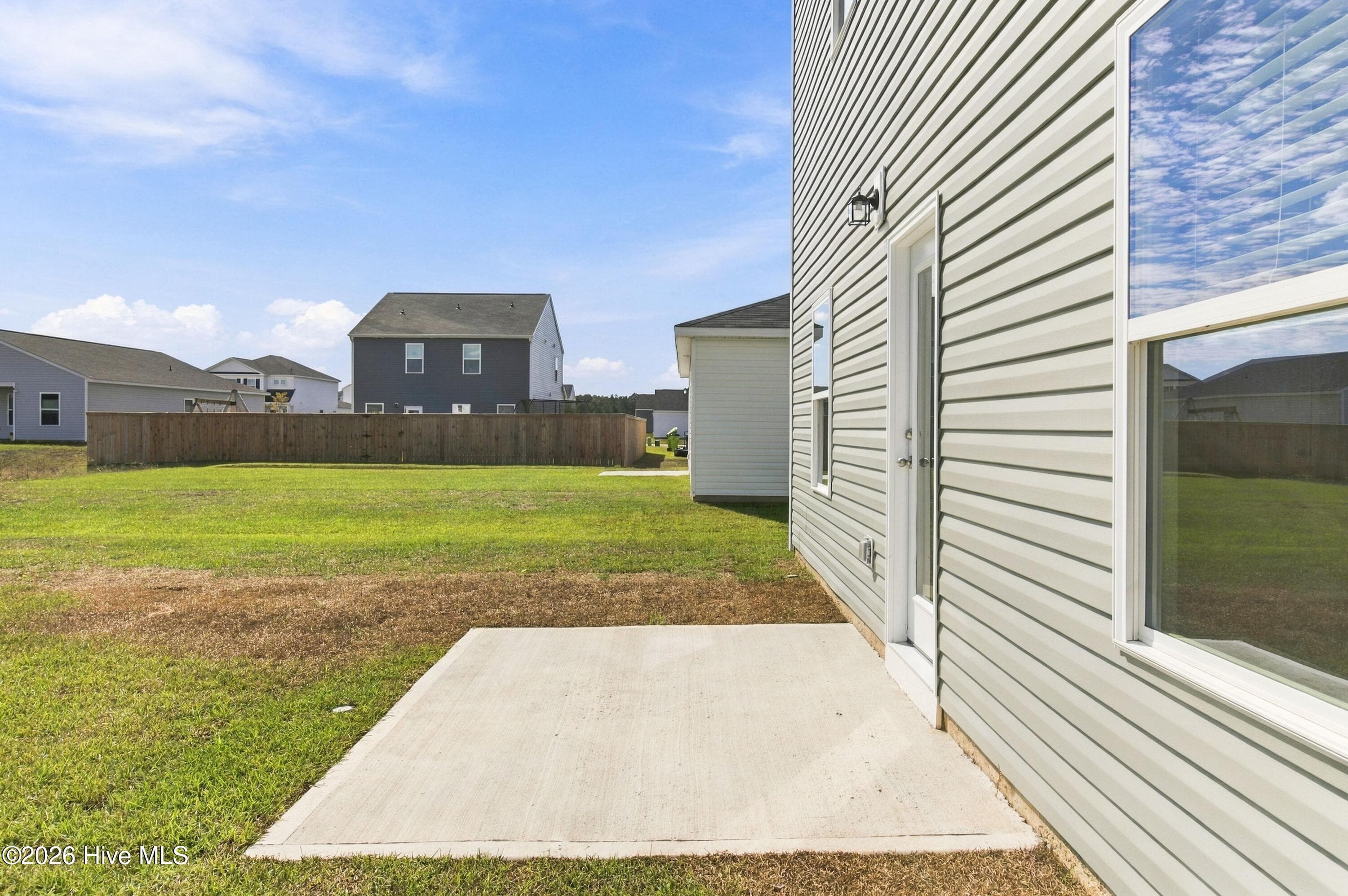 Single Family Residence at 141 N Squires Run Lane, Richlands, NC 28574, photo 73 of 105