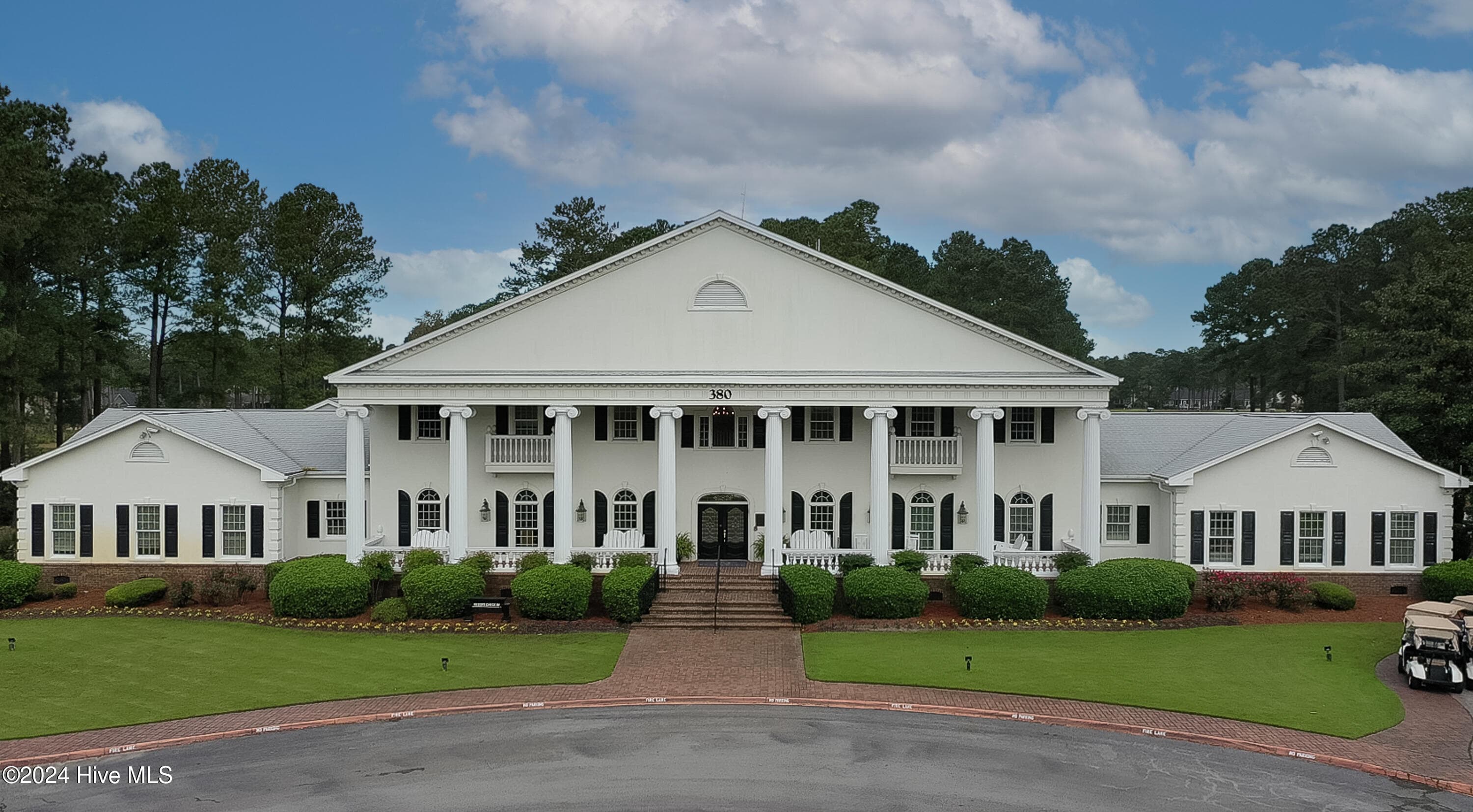 Plantation House - Golfing & Restaurant - 2179 NW Wild Indigo Circle NW Lot 69, Calabash, NC 28467