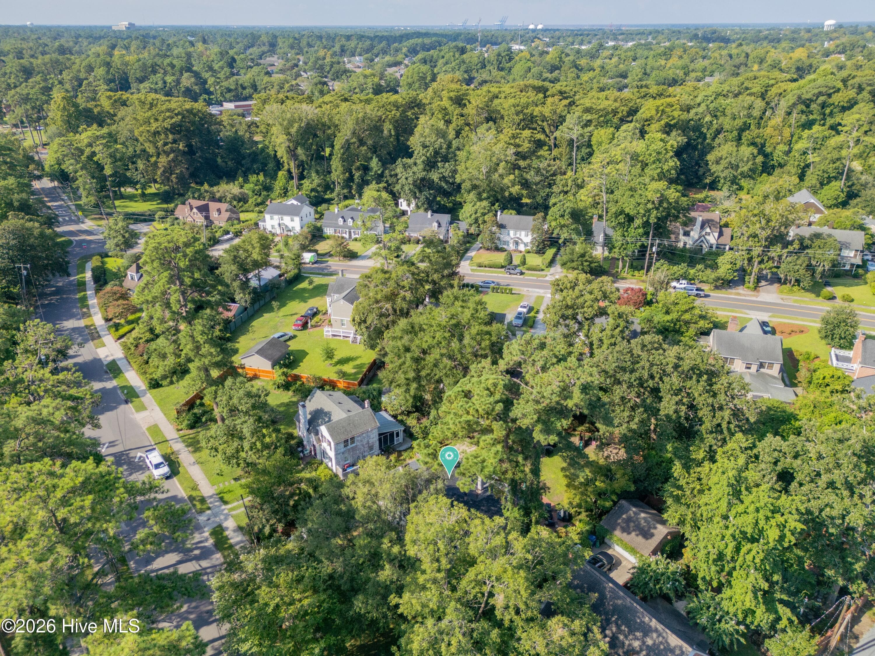 Single Family Residence at 318 Colonial Drive, Wilmington, NC 28403, photo 67 of 74