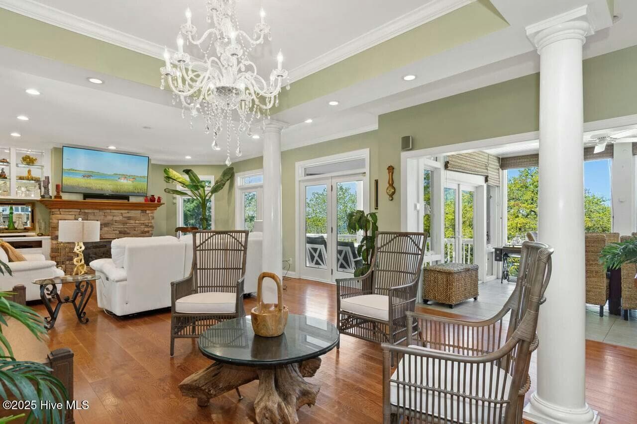 Extended Living Area - 7012 Sound Drive, Emerald Isle, NC 28594