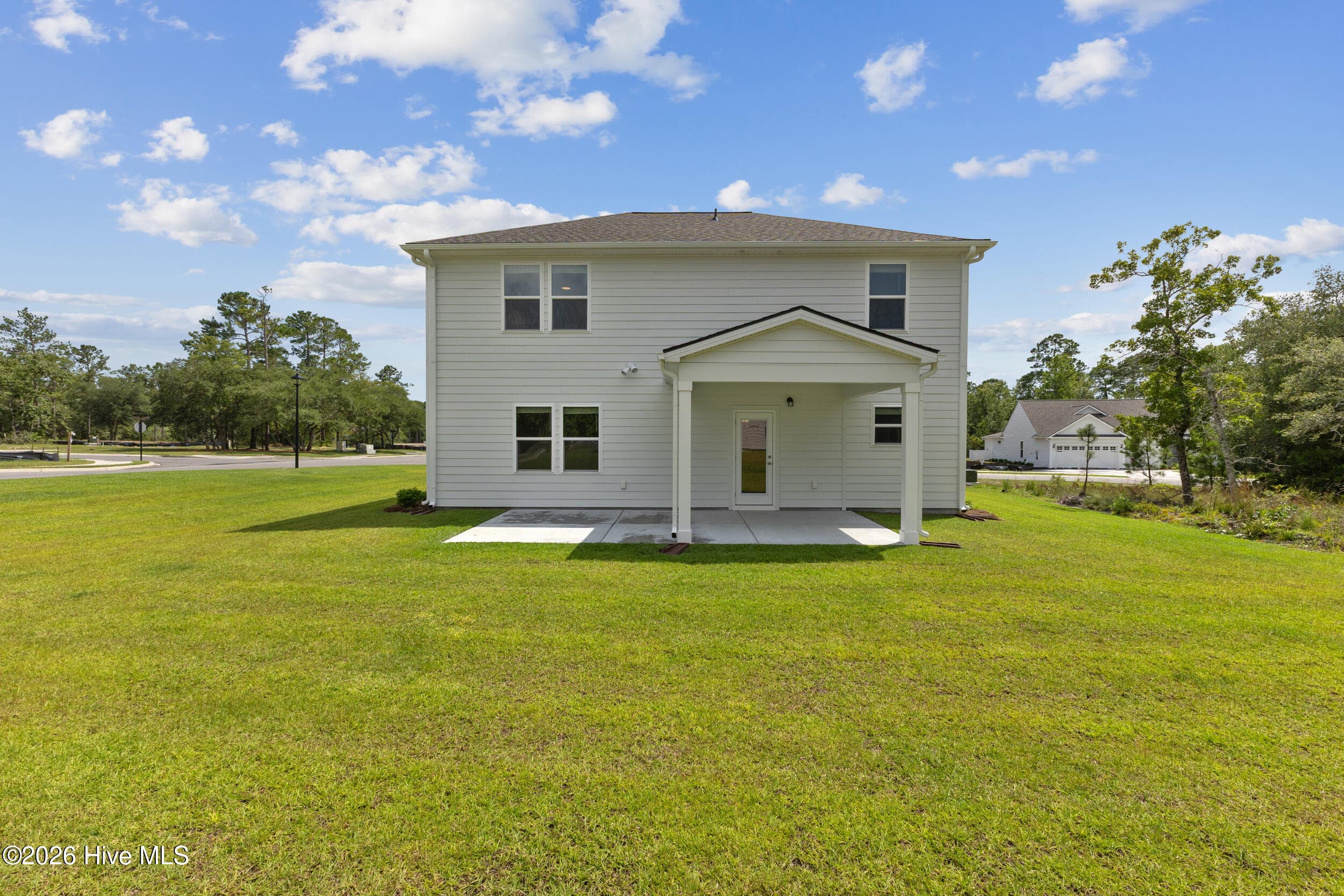 Single Family Residence at 408 La Mer Loop, Shallotte, NC 28470, photo 33 of 101