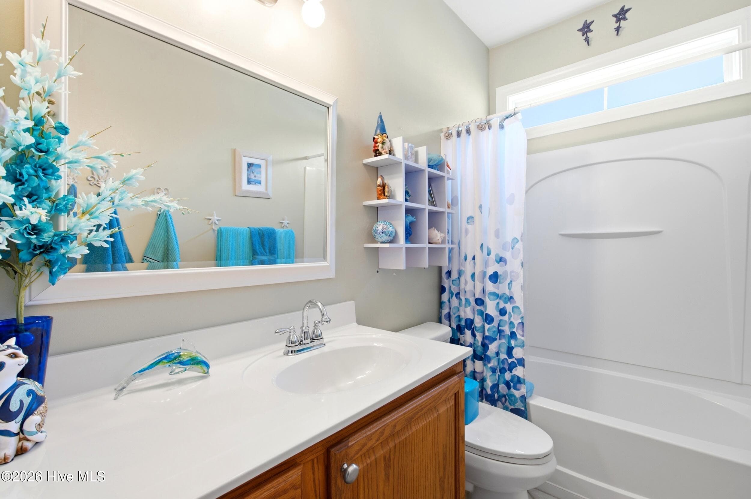 Hall Bathroom - 684 Bullrush Court NW, Calabash, NC 28467