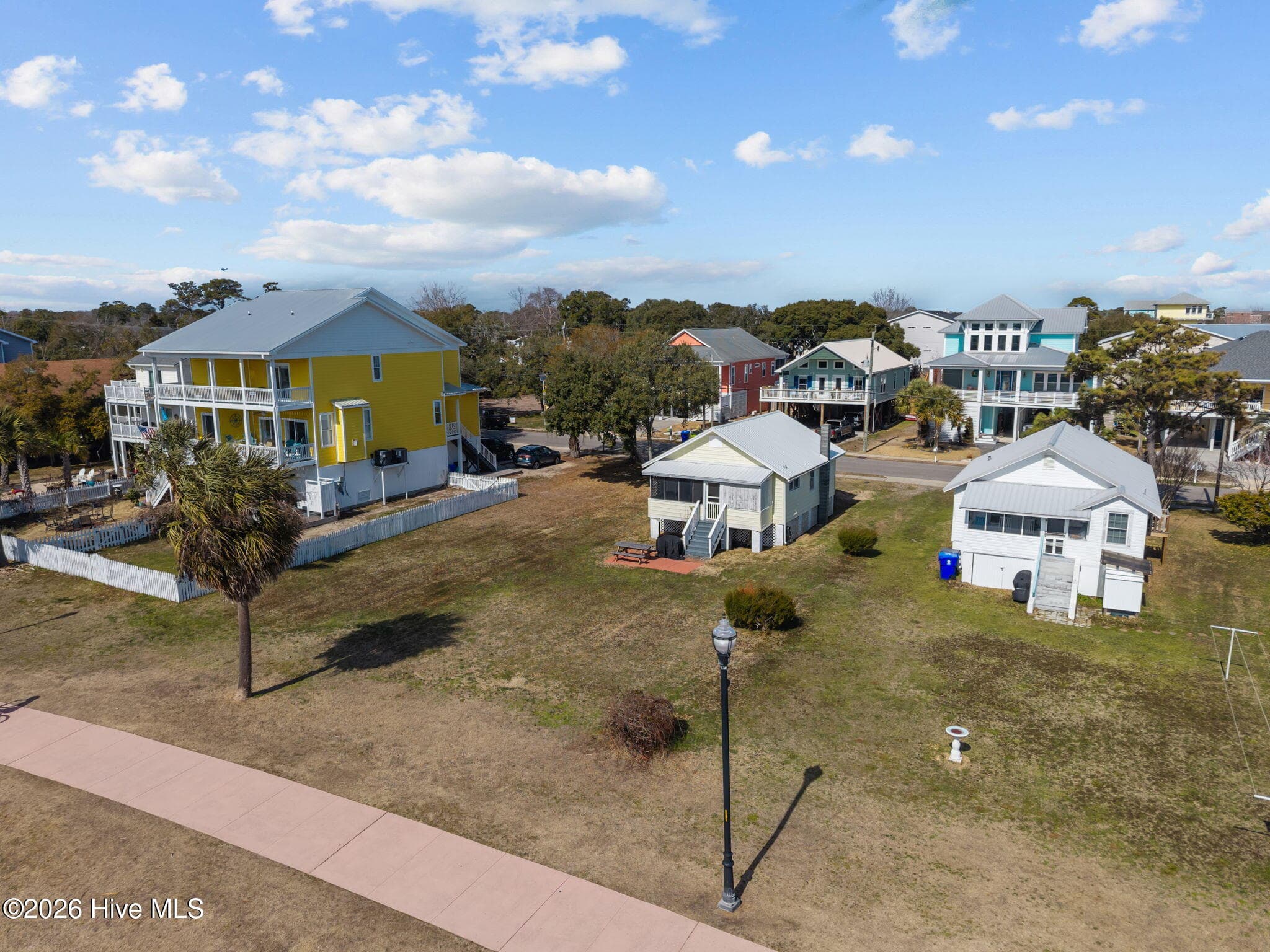 Single Family Residence at 305 Atlanta Avenue, Carolina Beach, NC 28428, photo 67 of 69