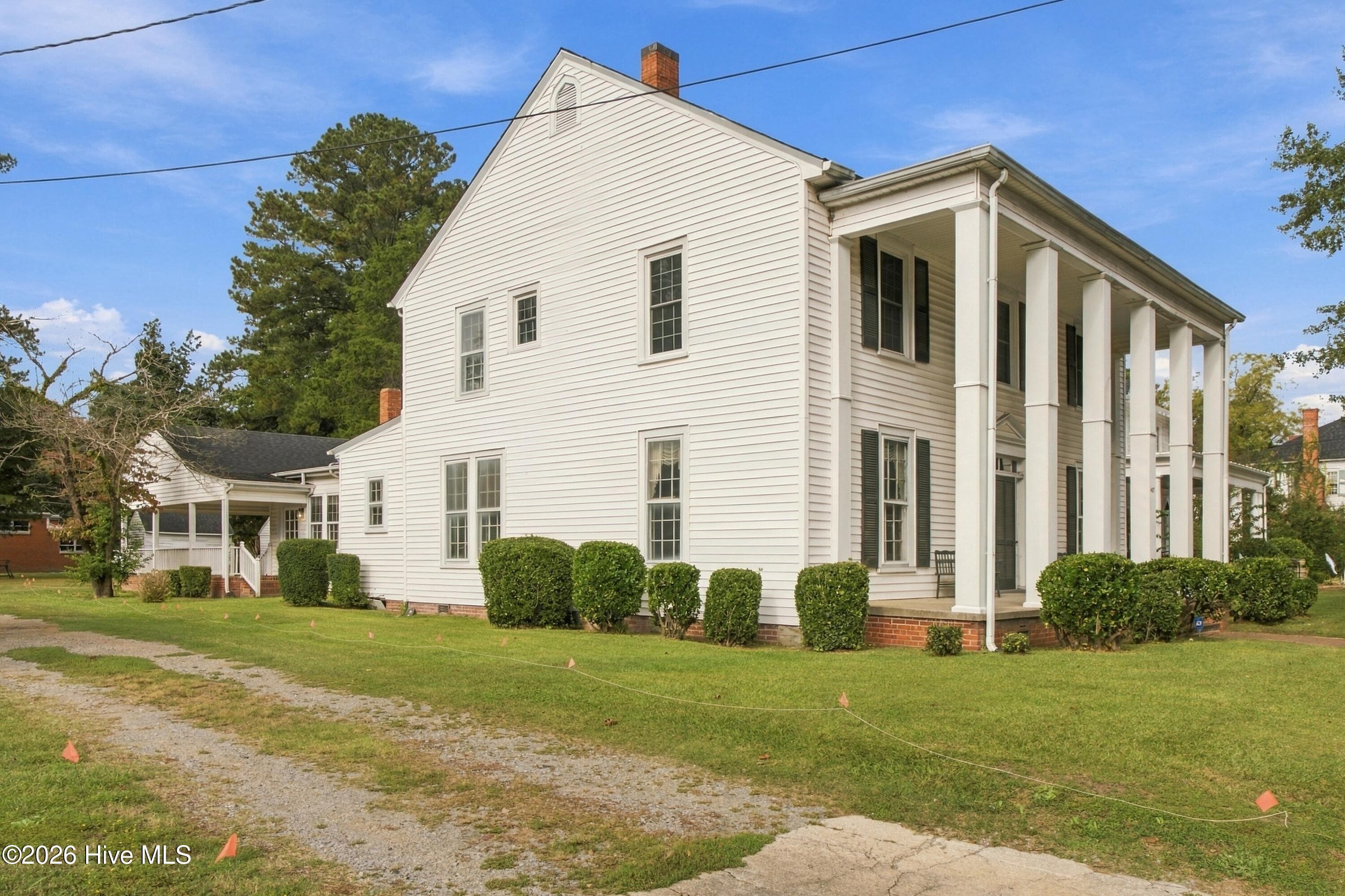Single Family Residence at 407 S King Street, Windsor, NC 27983, photo 4 of 146