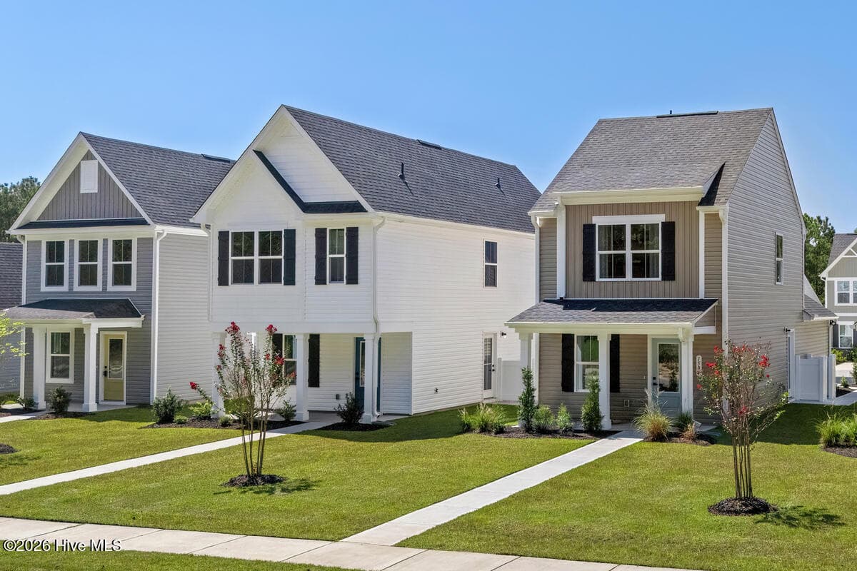 Single Family Residence at 692 Savinwood Trail, Bolivia, NC 28422, photo 24 of 25