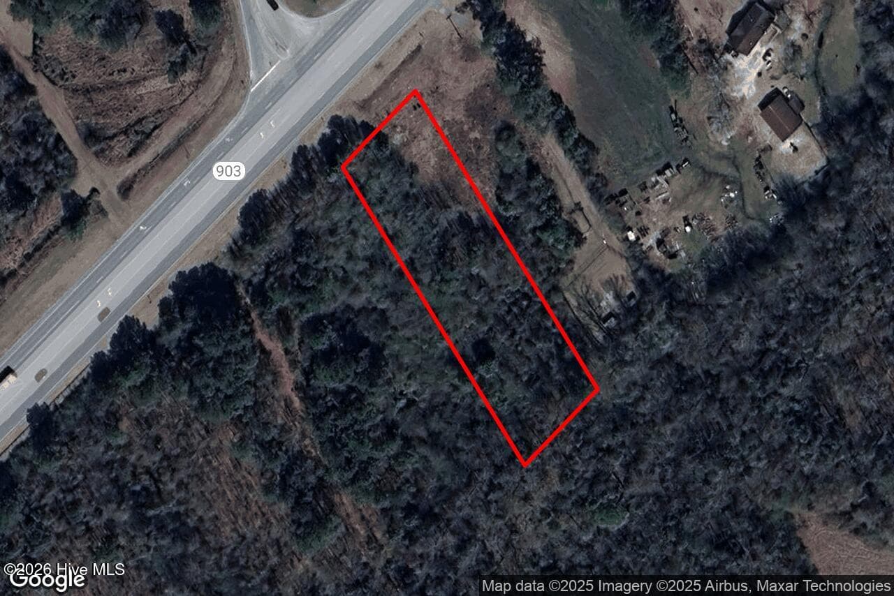 1515 S Kenansville Bypass, Magnolia, NC 28453