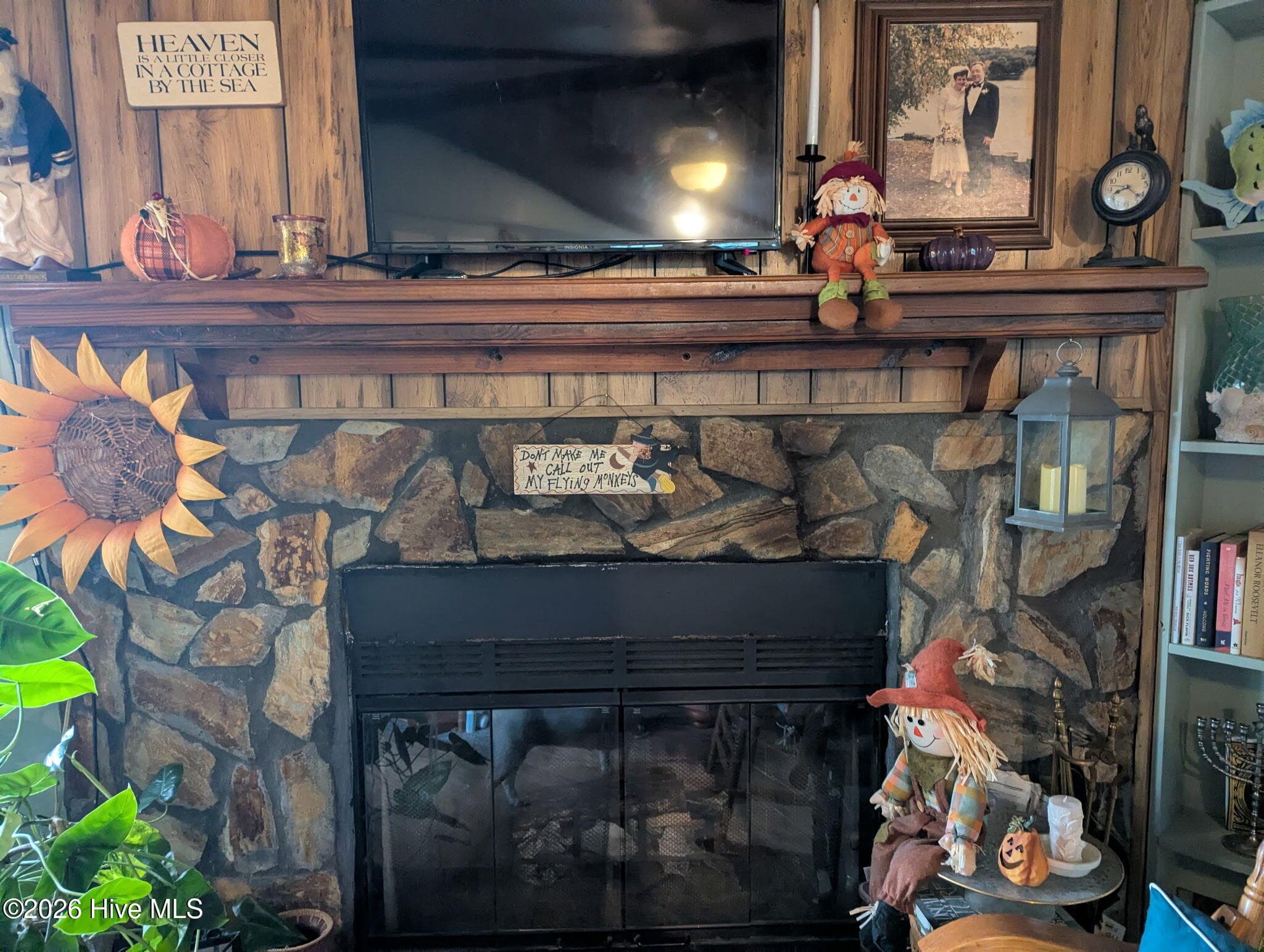 Manufactured Home at 230 Youpon Drive, Hubert, NC 28539, photo 5 of 7