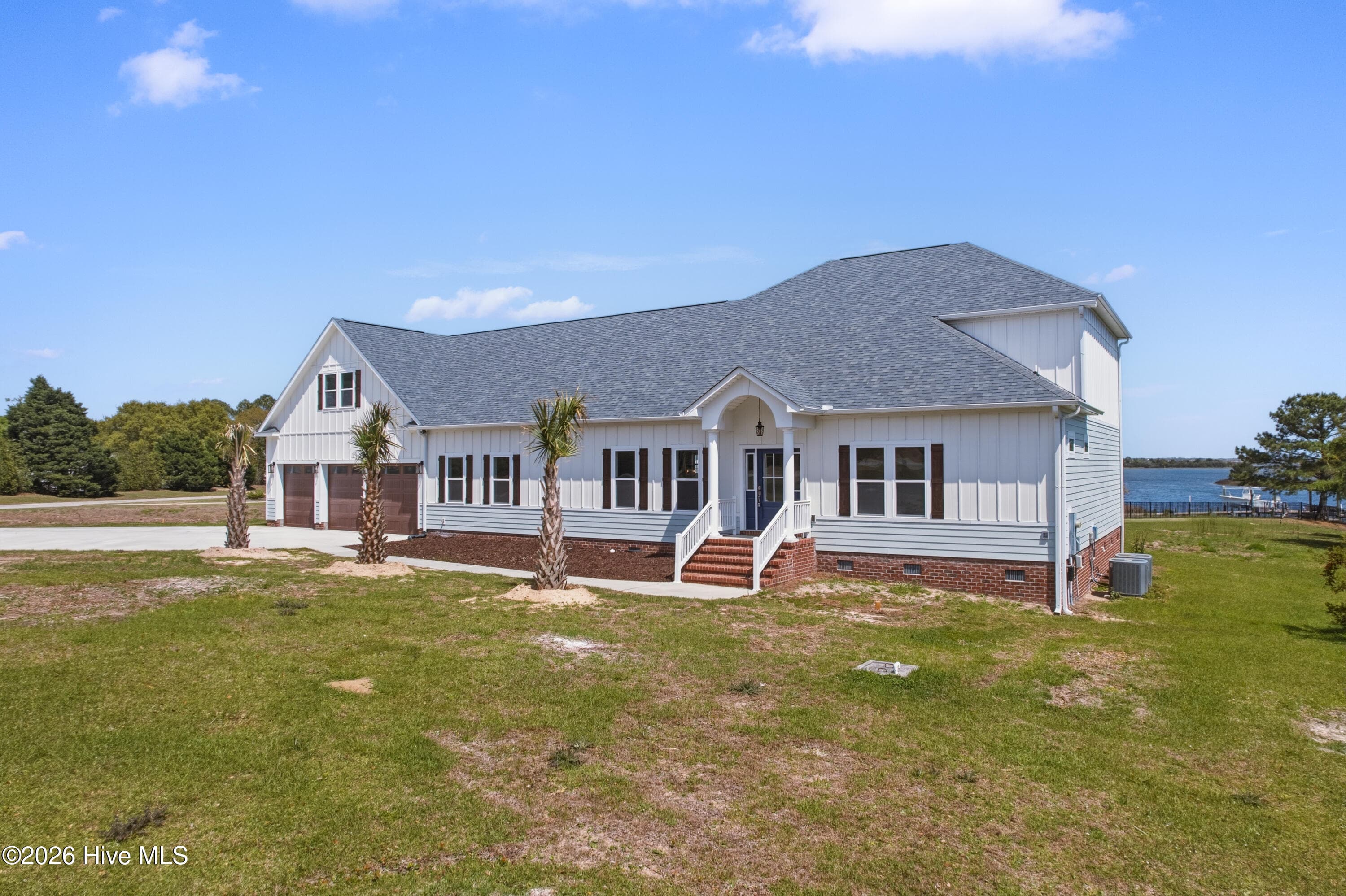 Single Family Residence at 106 Elizabeth Way Court, Swansboro, NC 28584, photo 43 of 63
