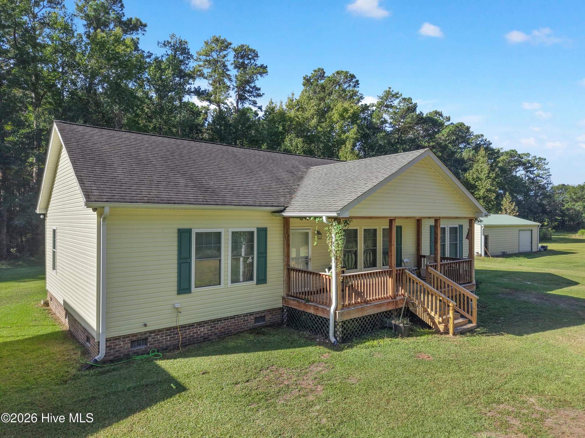 Single Family Residence at 5521 Rl Lewis Lane SE, Bolivia, NC 28422, photo 2 of 48