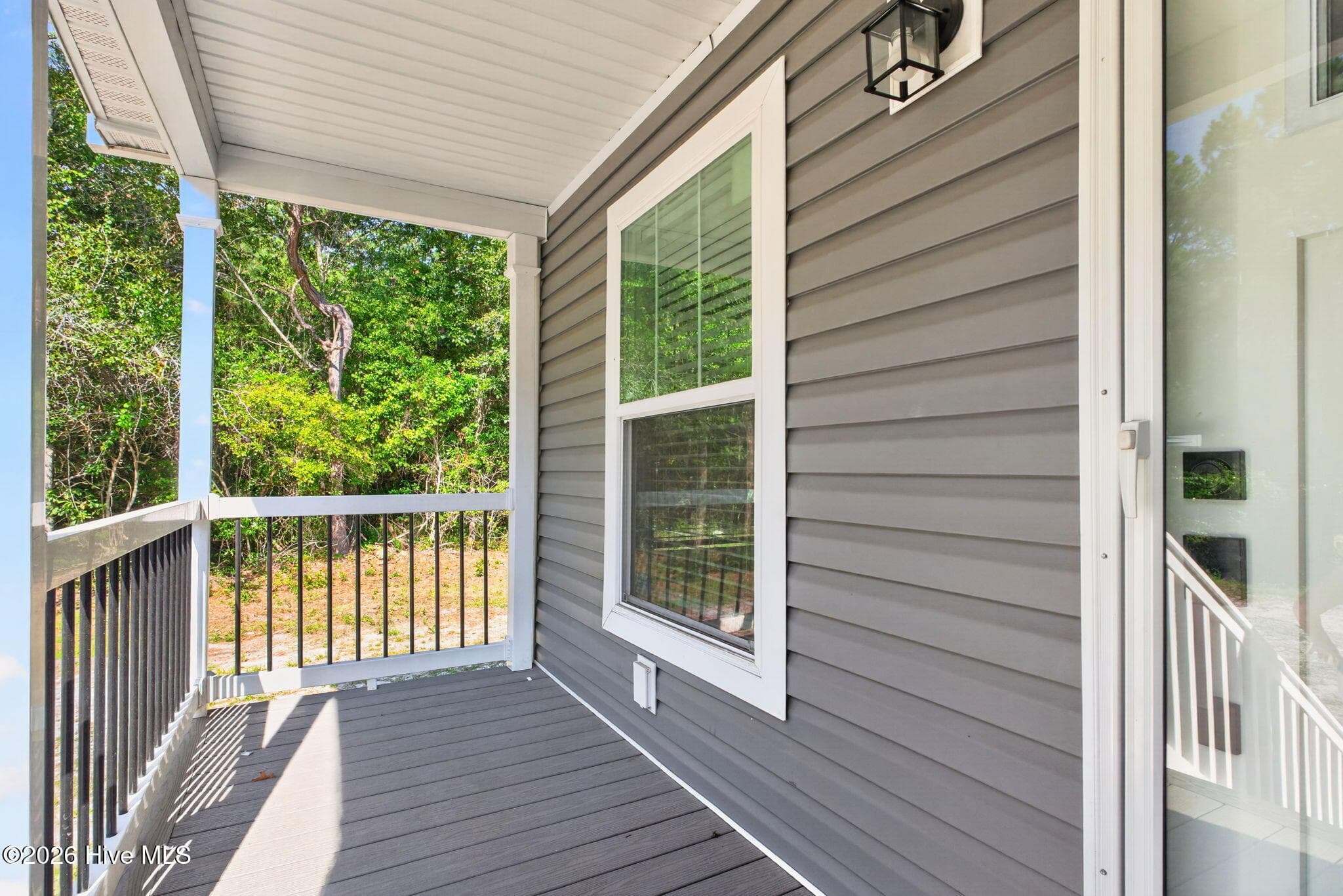Manufactured Home at 1685 Elon Drive SW, Supply, NC 28462, photo 6 of 34