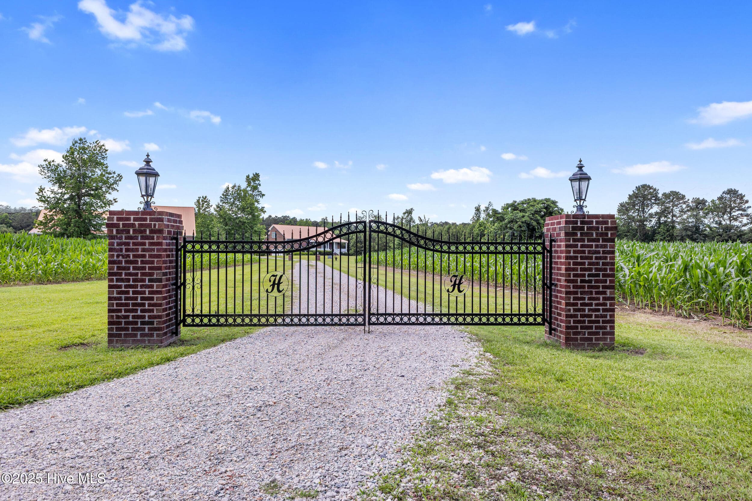 Single Family Residence at 5370 Slocum Trail, Atkinson, NC 28421