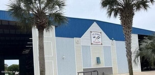 2571 St James Drive SE D16, Southport, NC 28461
