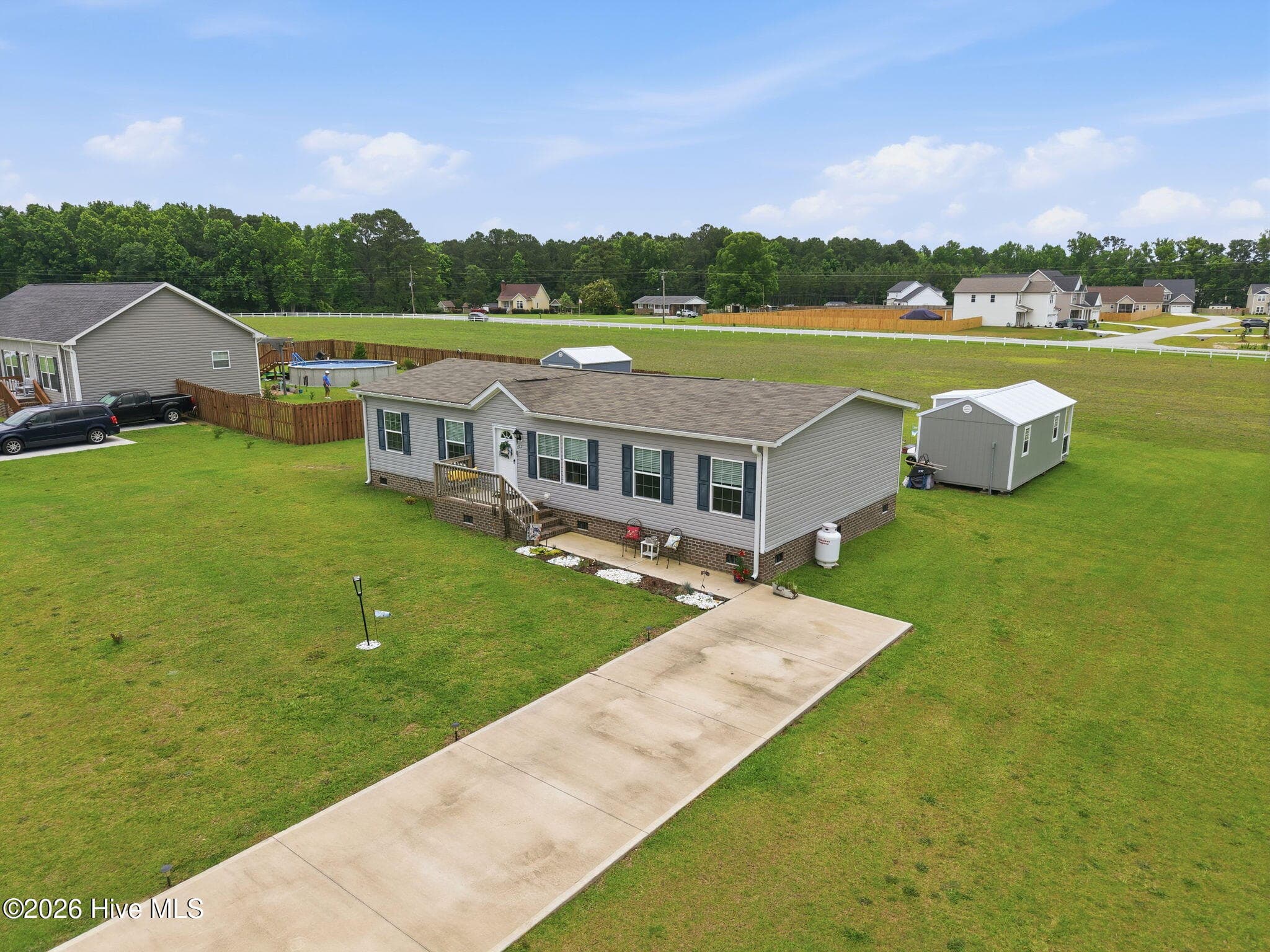 Manufactured Home at 203 Magnolia Drive, Stella, NC 28582, photo 39 of 40