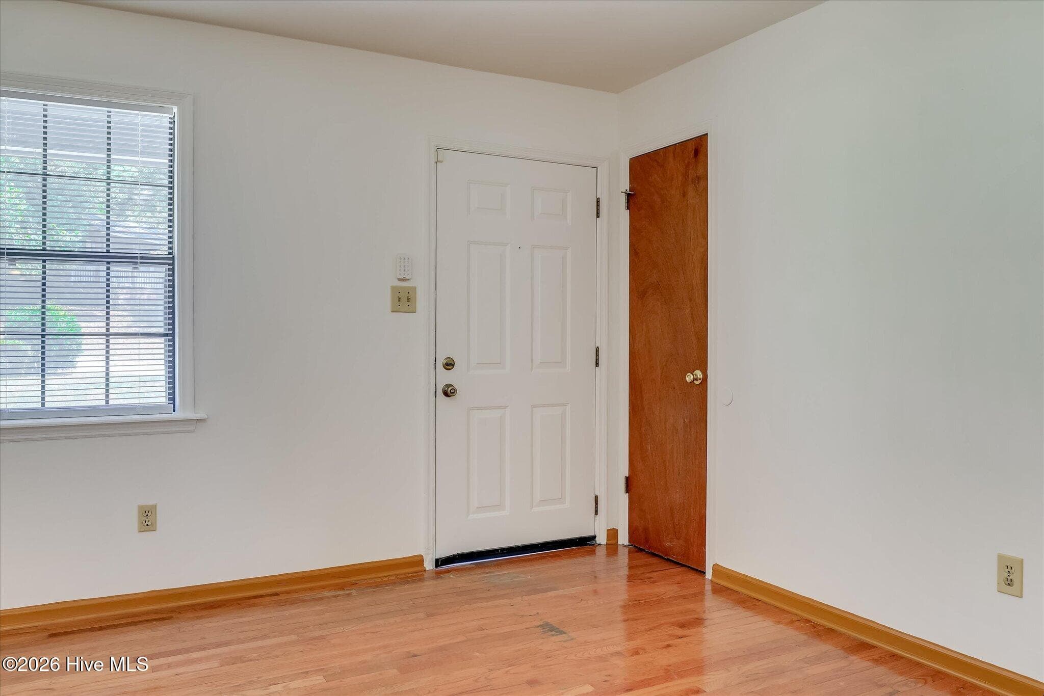 Single Family Residence at 2326 Rutherford Avenue, Augusta, GA 30906, photo 6 of 36