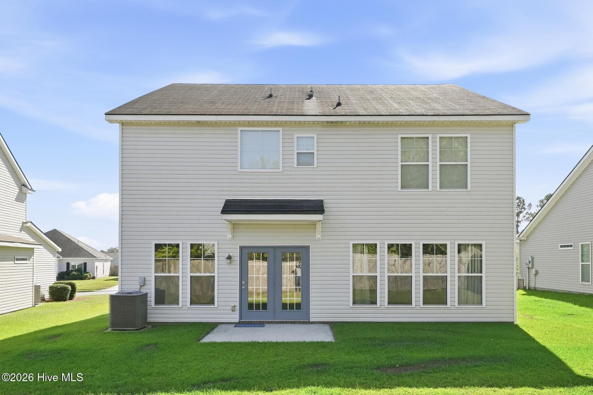 Single Family Residence at 9 Julliard Court, Savannah, GA 31419, photo 5 of 19