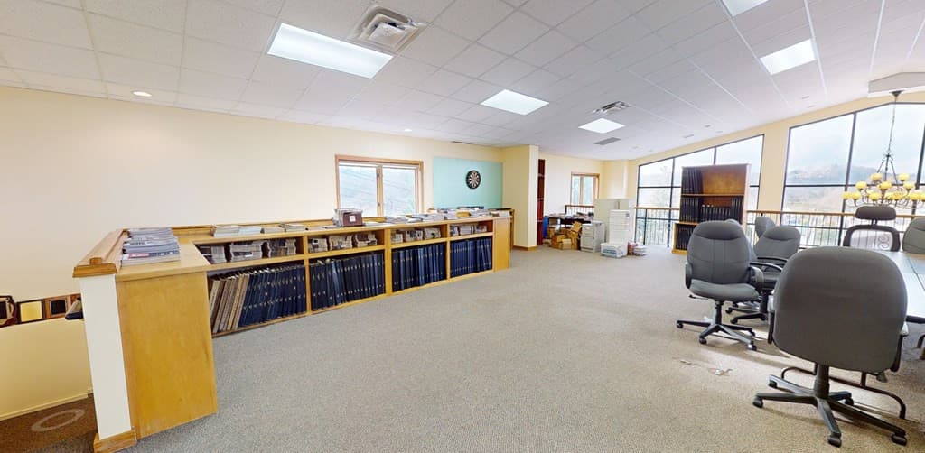 Commercial Sale at 89 Sycamore Street, Murphy, NC 28906, photo 17 of 33