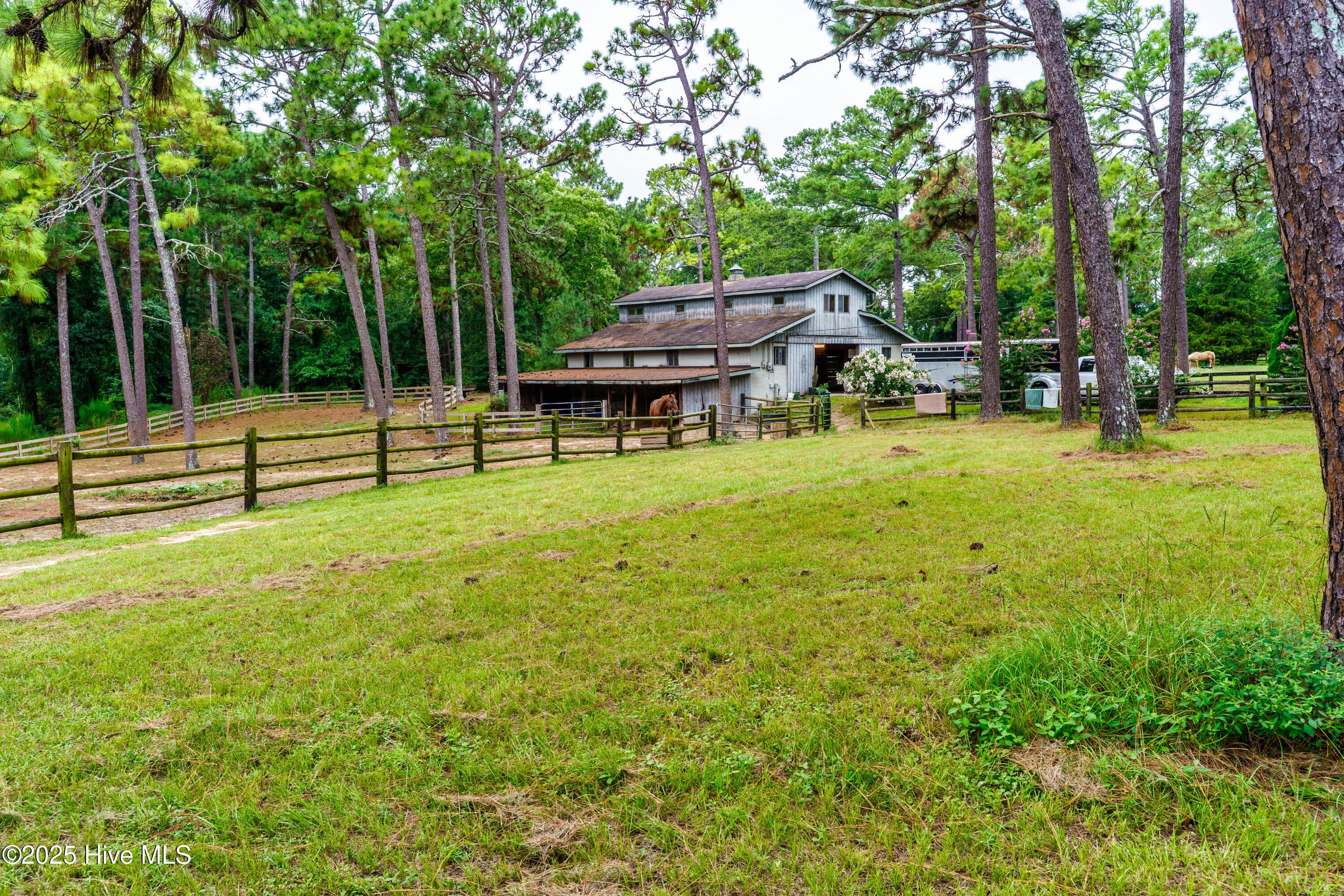 Single Family Residence at 292 Bump A Long Lane, Southern Pines, NC 28387, photo 18 of 82