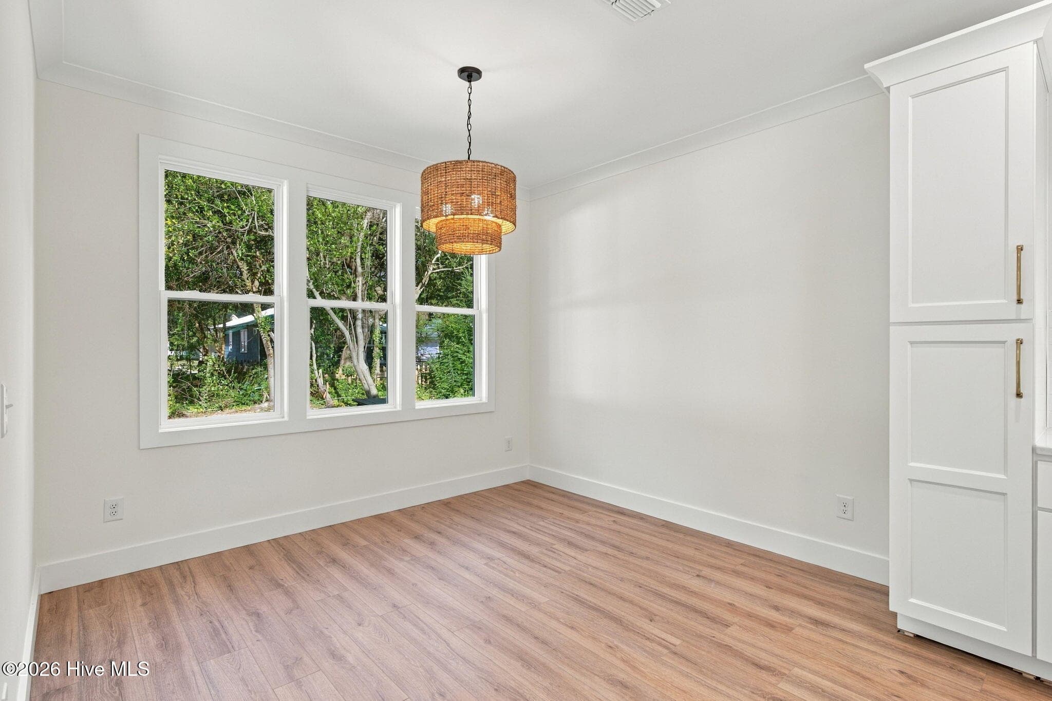 Single Family Residence at 1048 Montclair Drive, Wilmington, NC 28403, photo 35 of 95